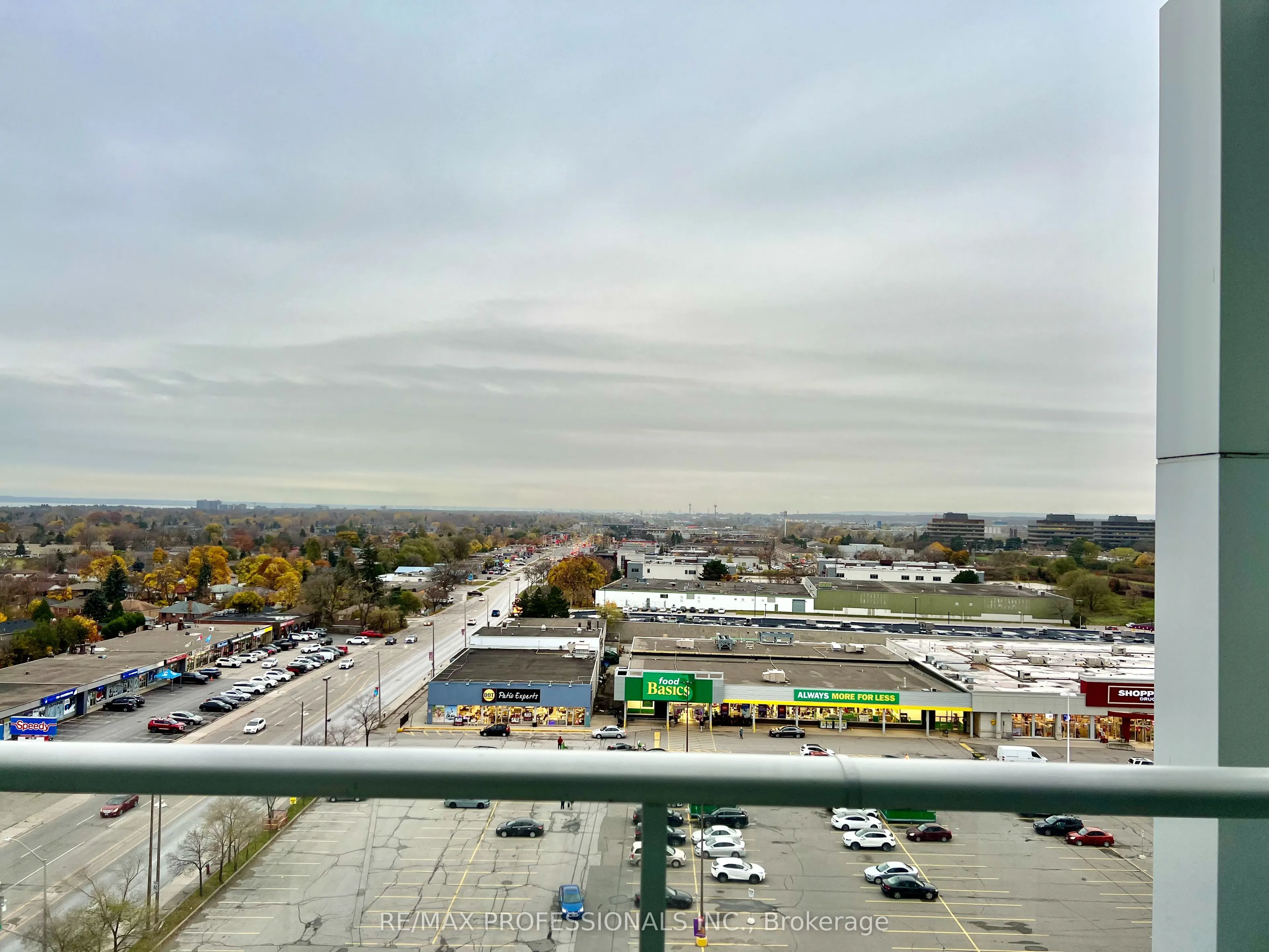 55 Speers Road, #1011