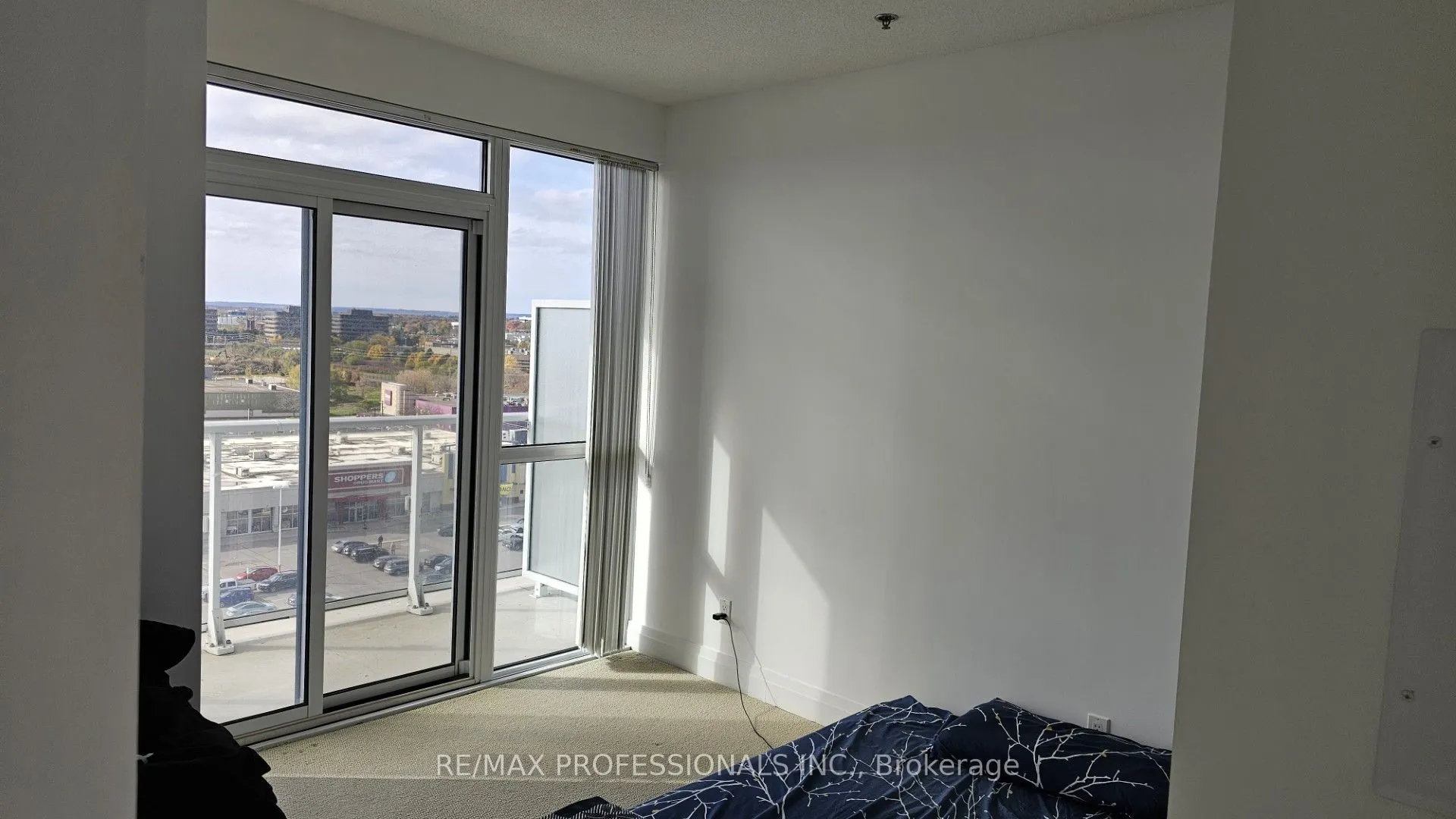 55 Speers Road, #1011
