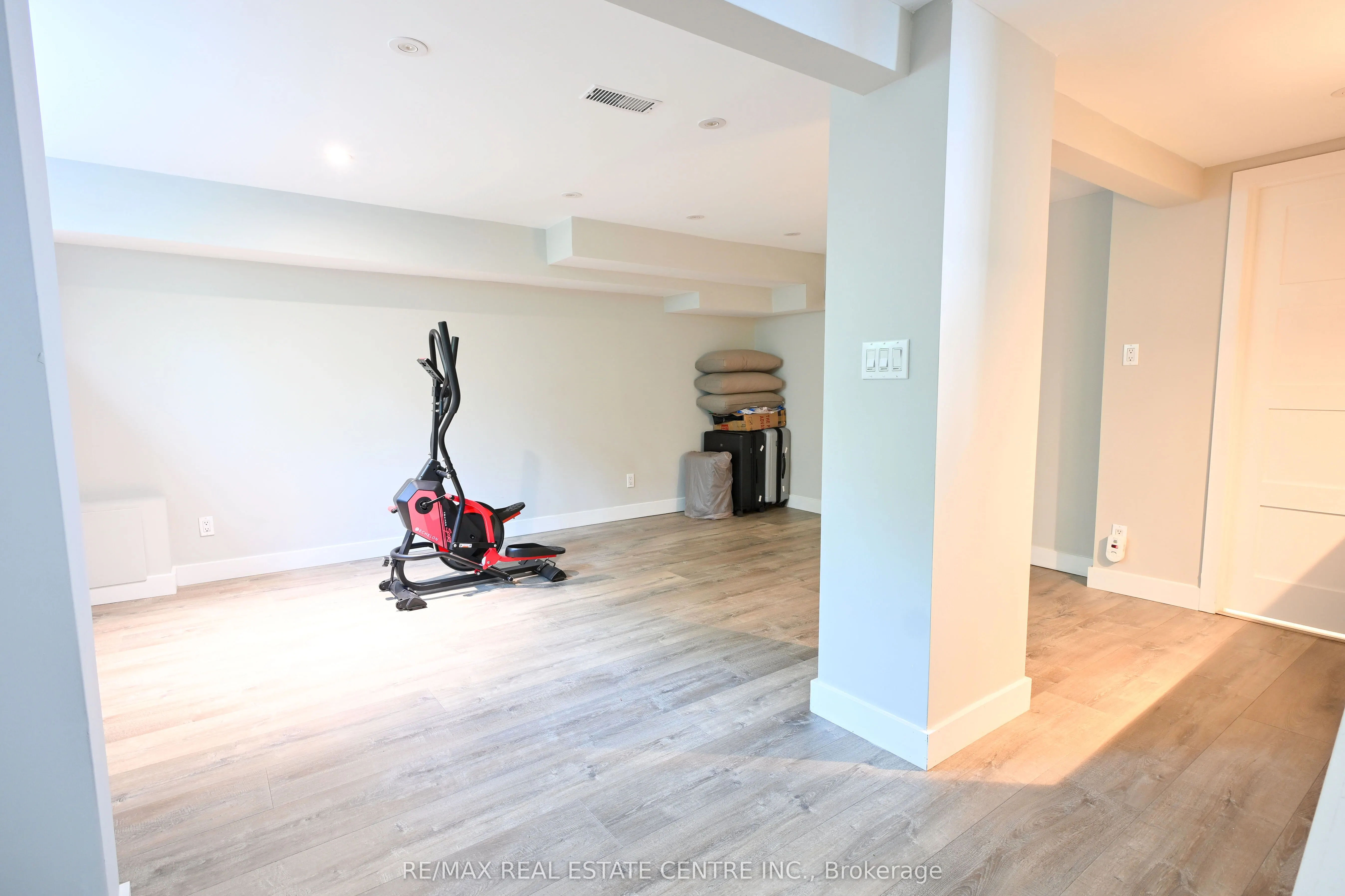 2179 Wiseman Court