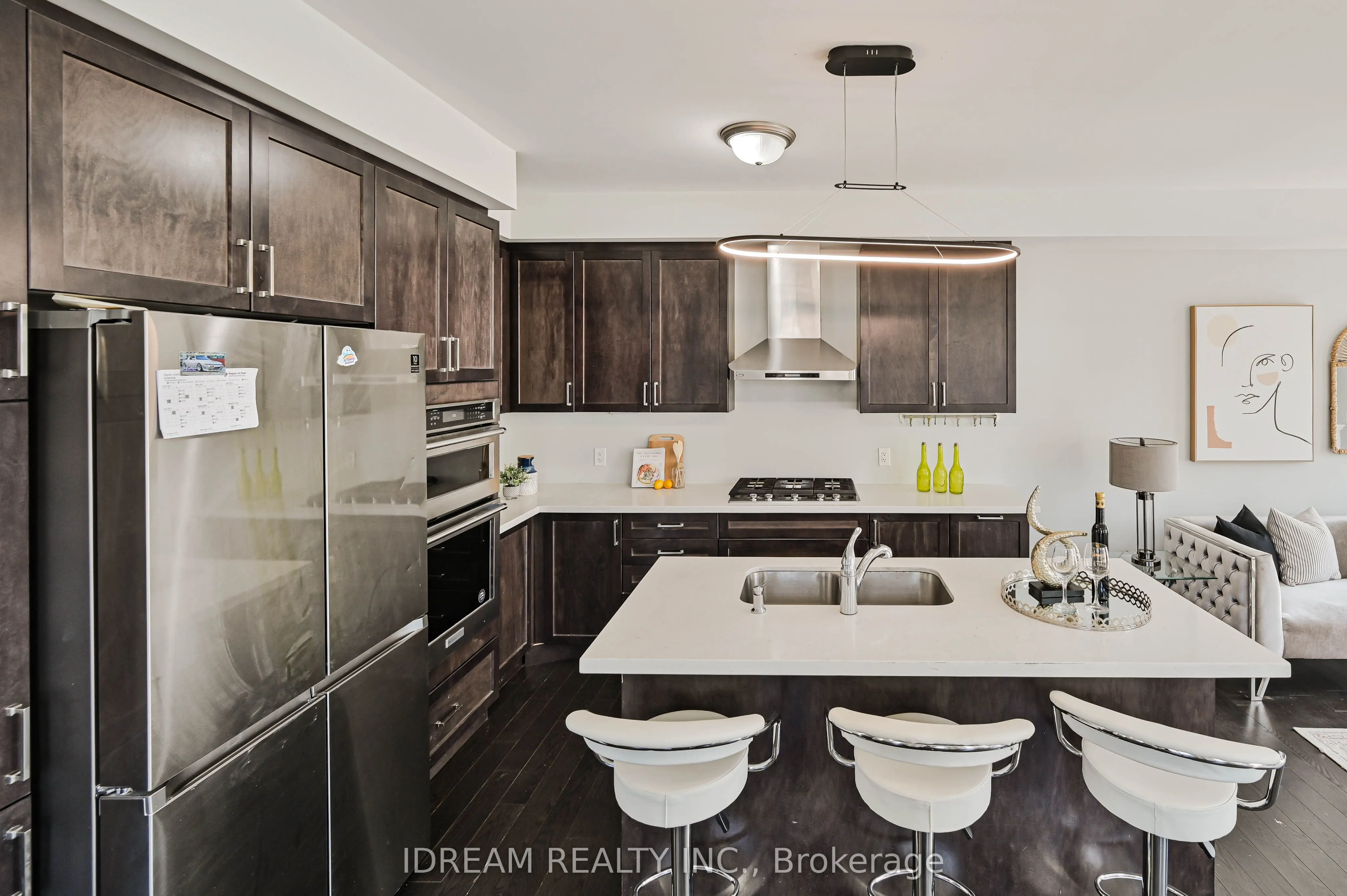 73 Brushwood Drive