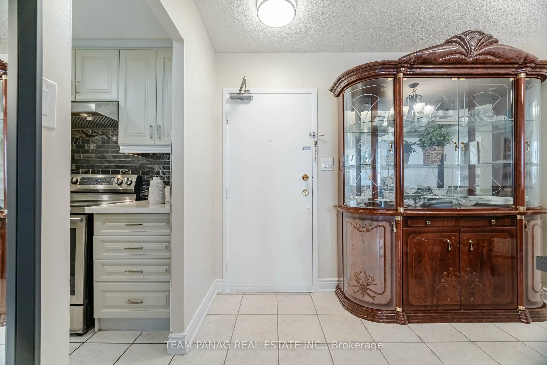 370 Dixon Road, #915