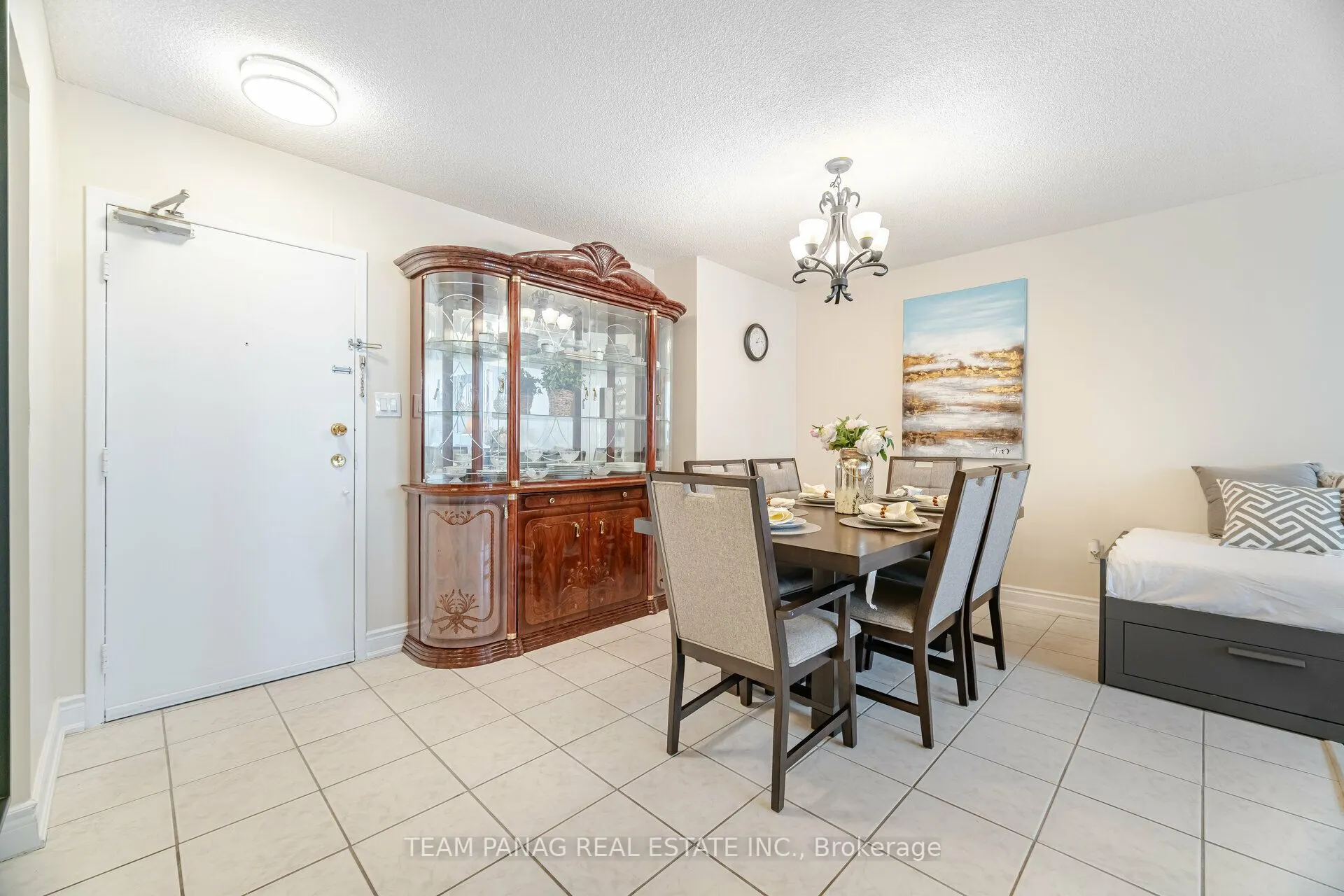 370 Dixon Road, #915