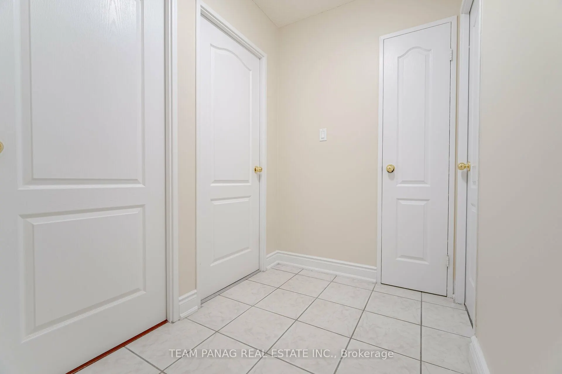 370 Dixon Road, #915