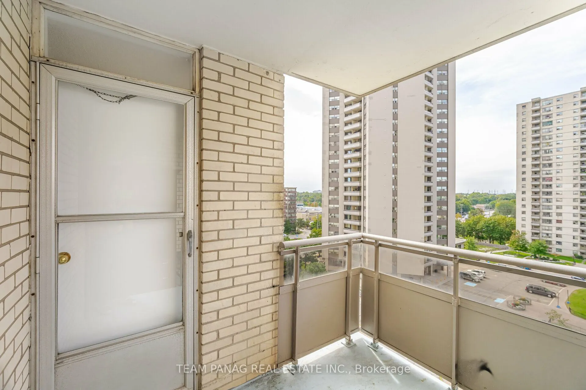 370 Dixon Road, #915