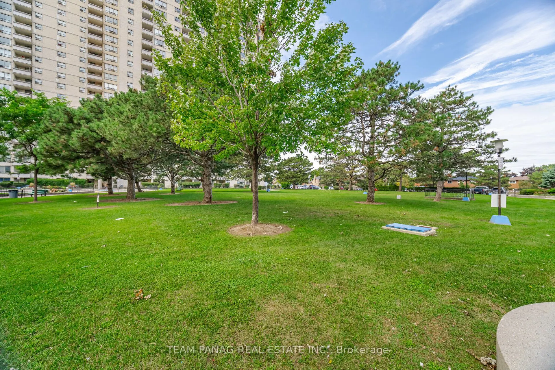 370 Dixon Road, #915