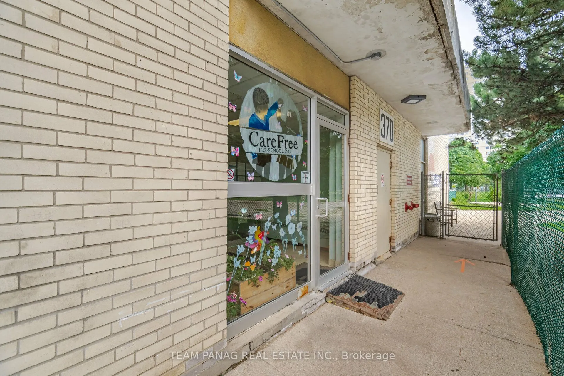 370 Dixon Road, #915