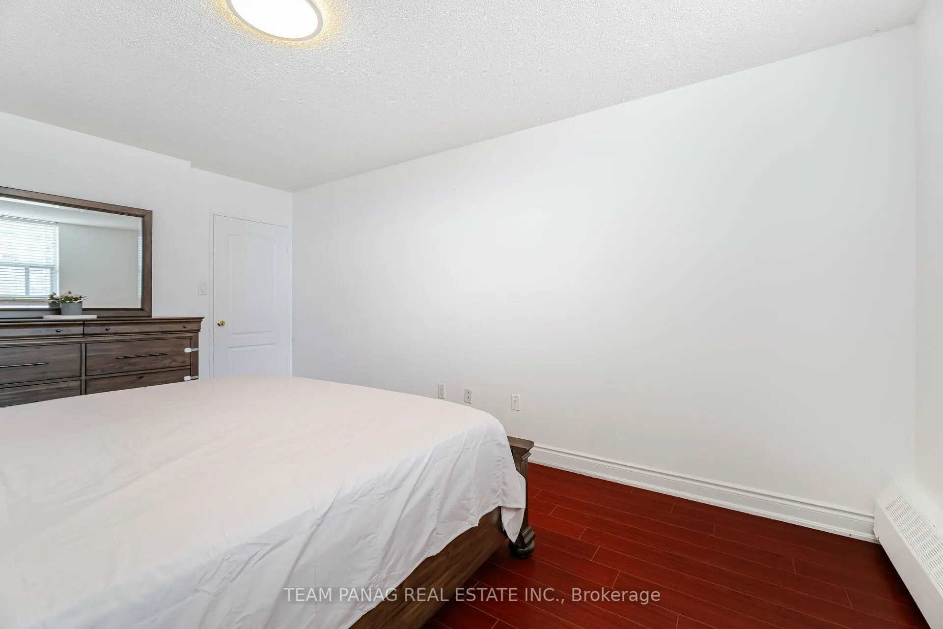 370 Dixon Road, #915