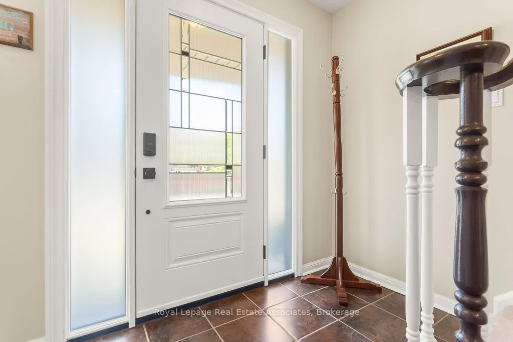 2221 Bluegrass Lane