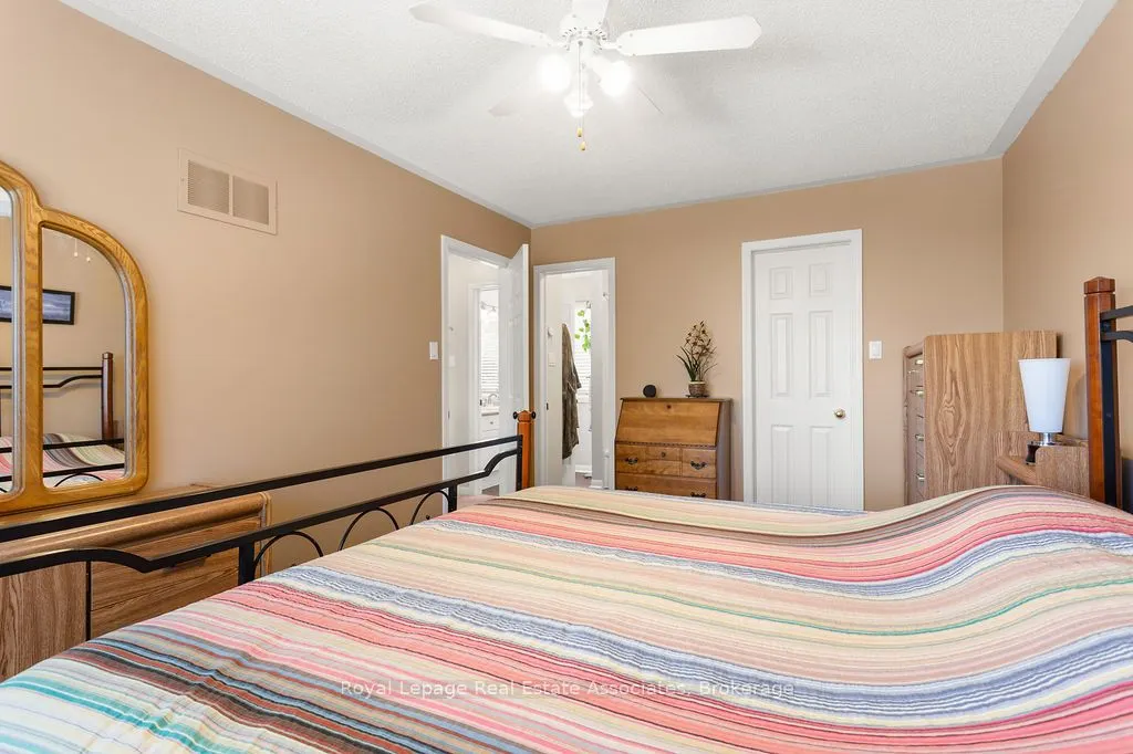 2221 Bluegrass Lane