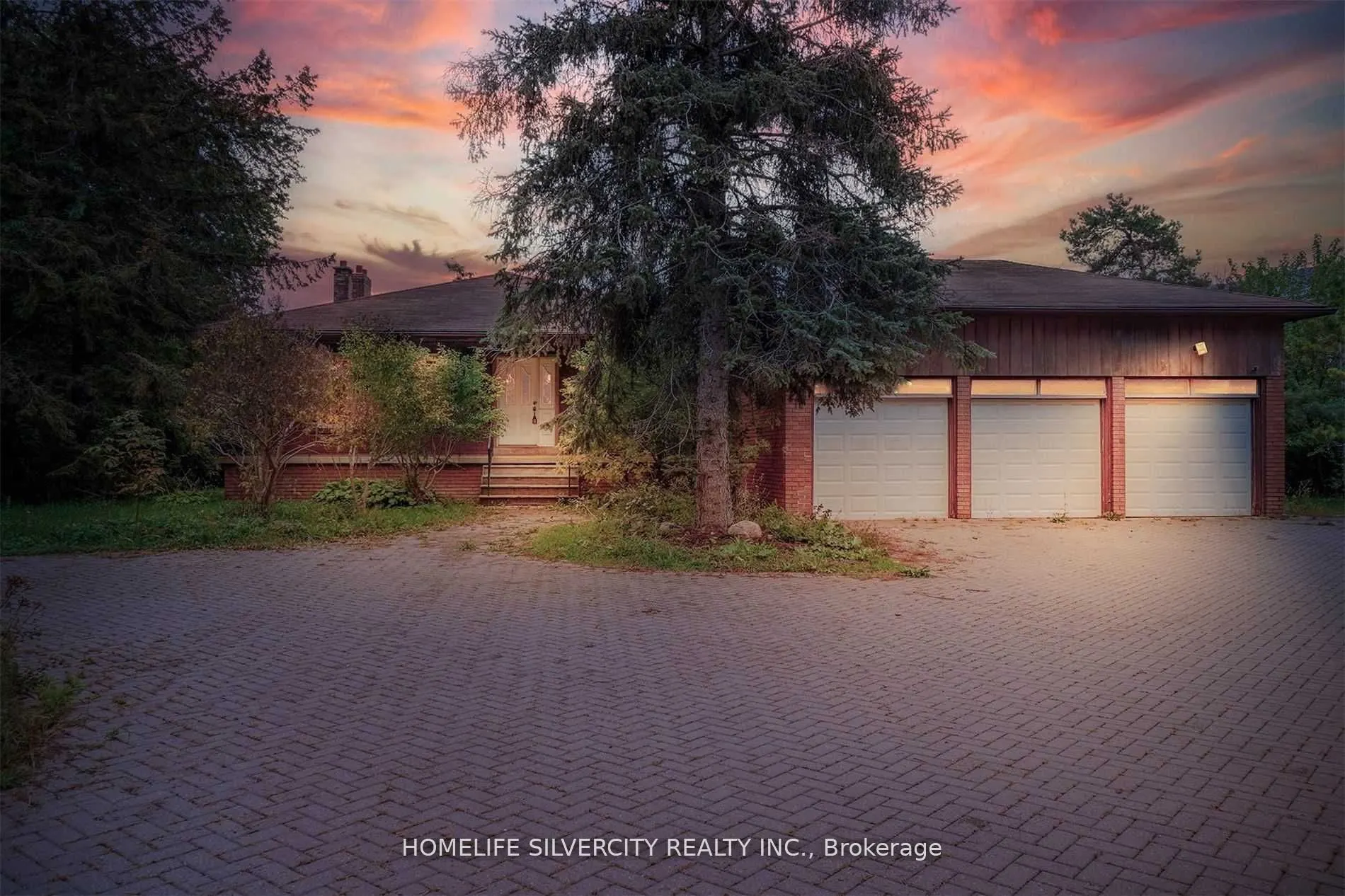 4395 Castlemore Road