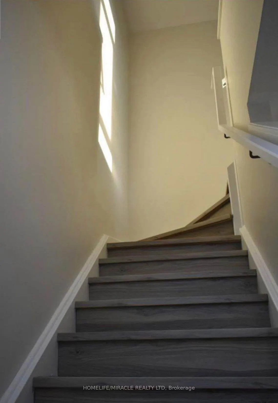 100 Dufay Road, #40