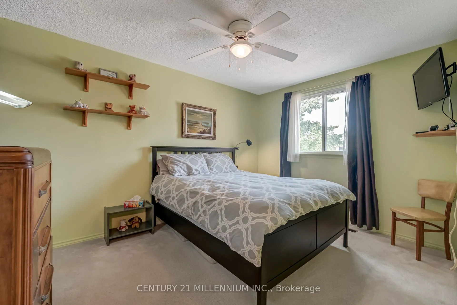 69 Carisbrooke Court, #69