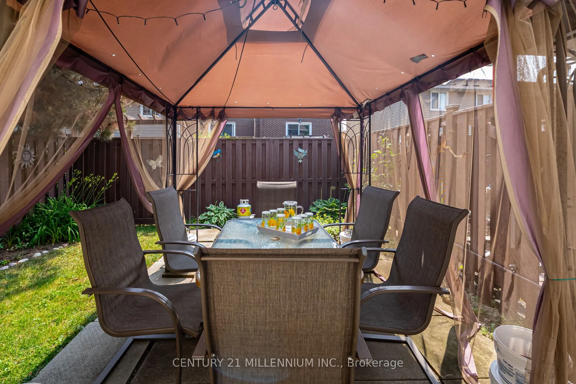 69 Carisbrooke Court, #69