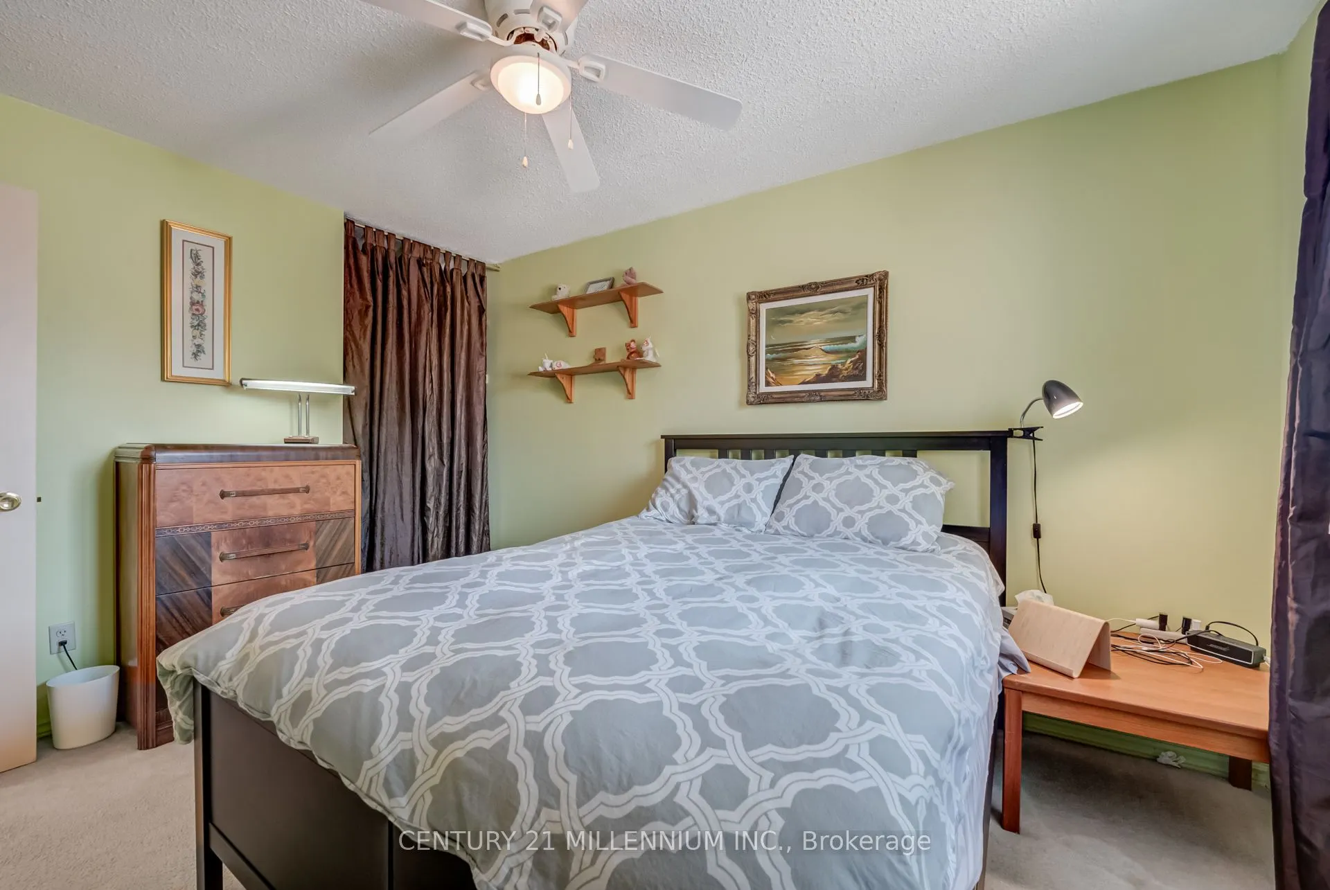 69 Carisbrooke Court, #69
