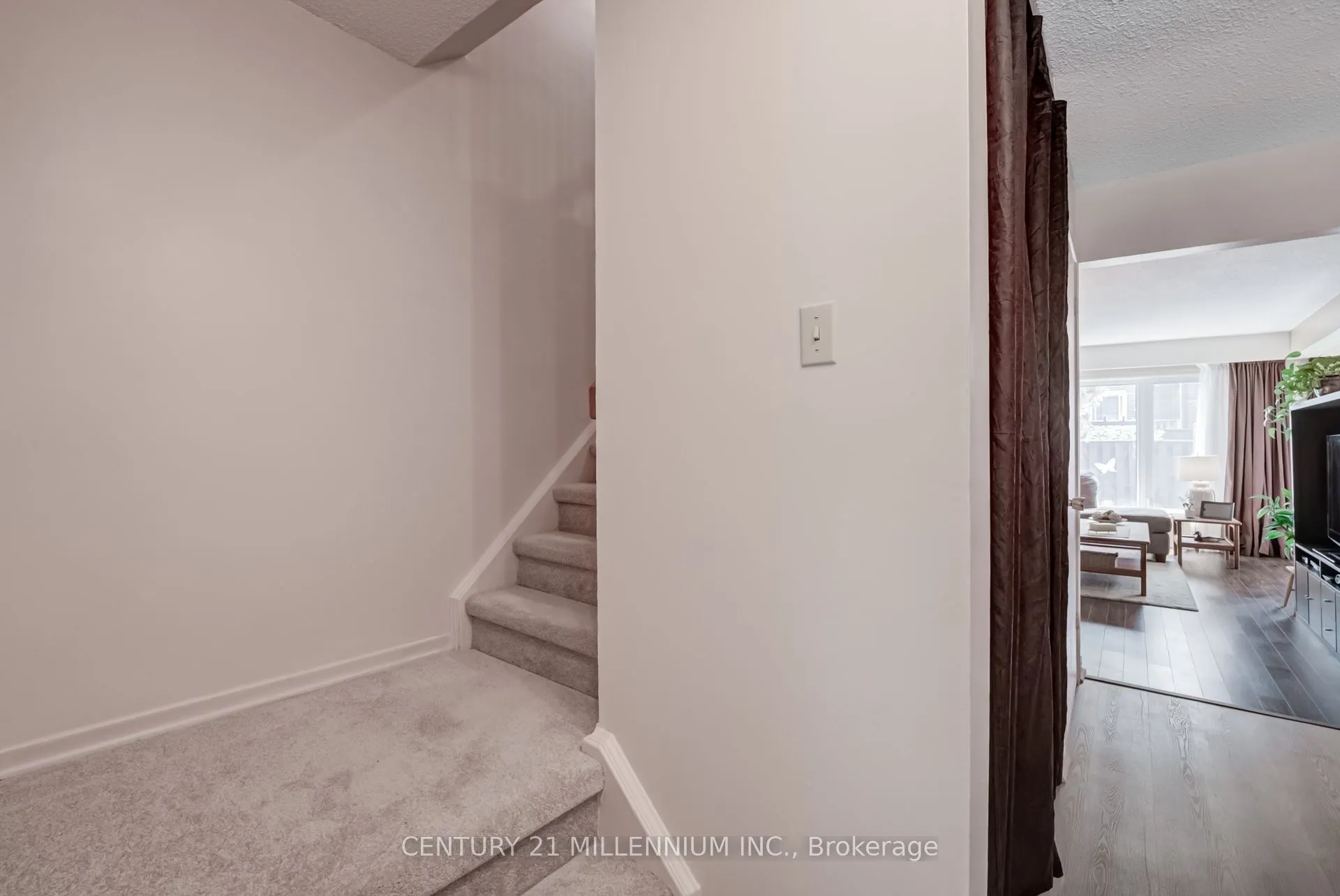 69 Carisbrooke Court, #69