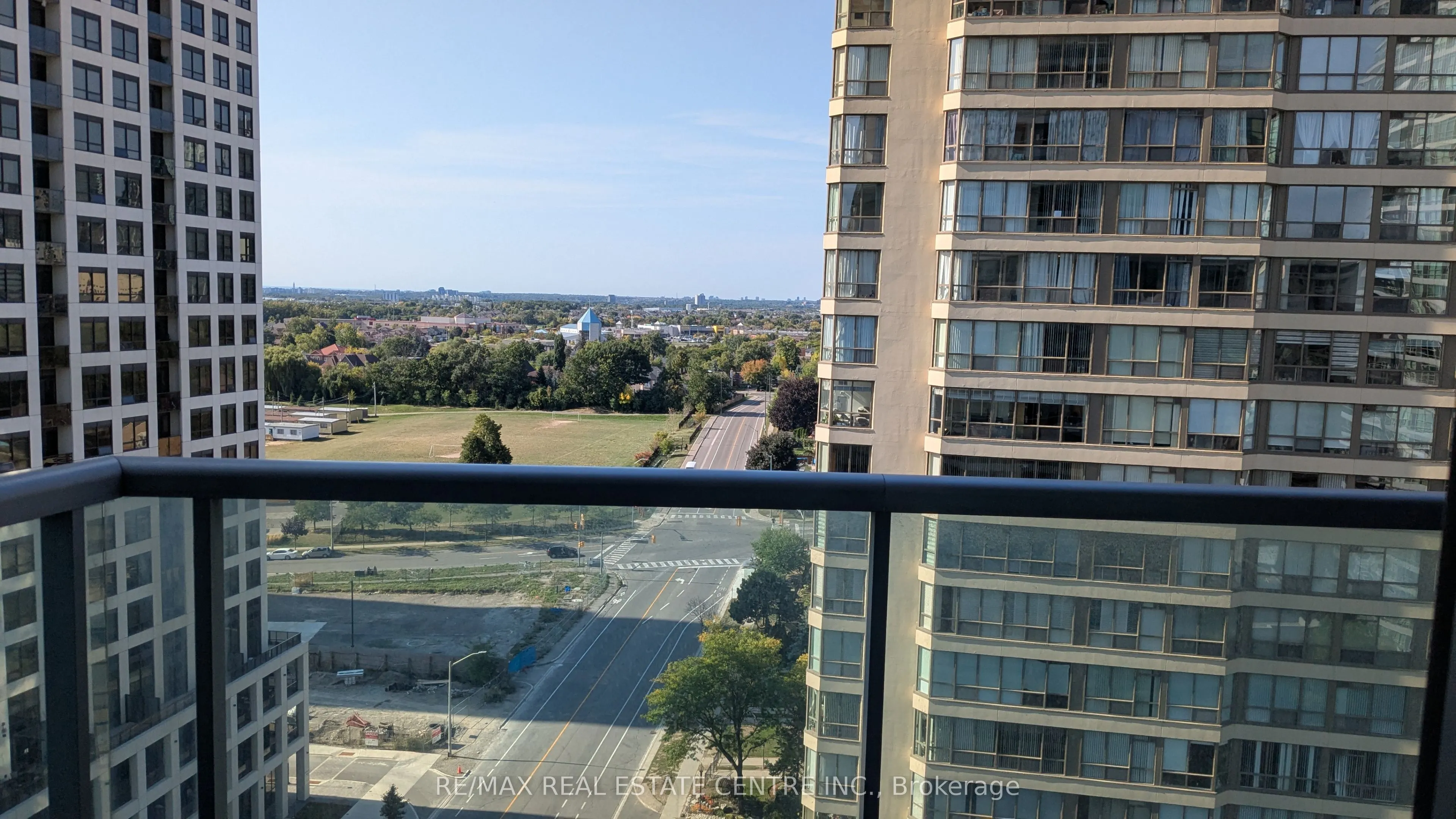 33 Elm Drive W, #1603