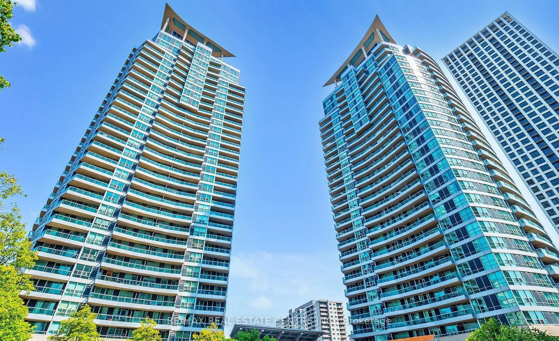 33 Elm Drive W, #1603