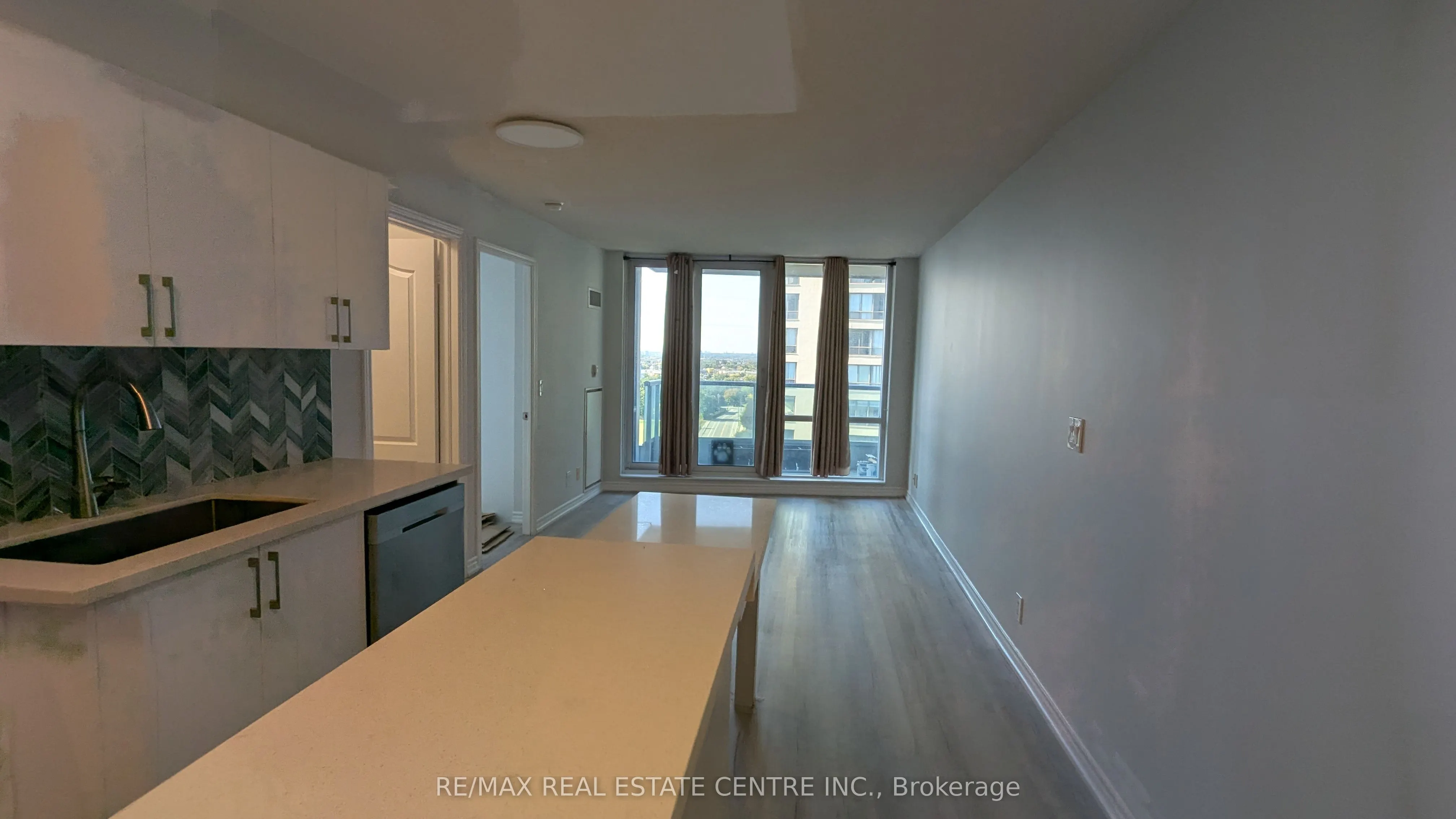 33 Elm Drive W, #1603