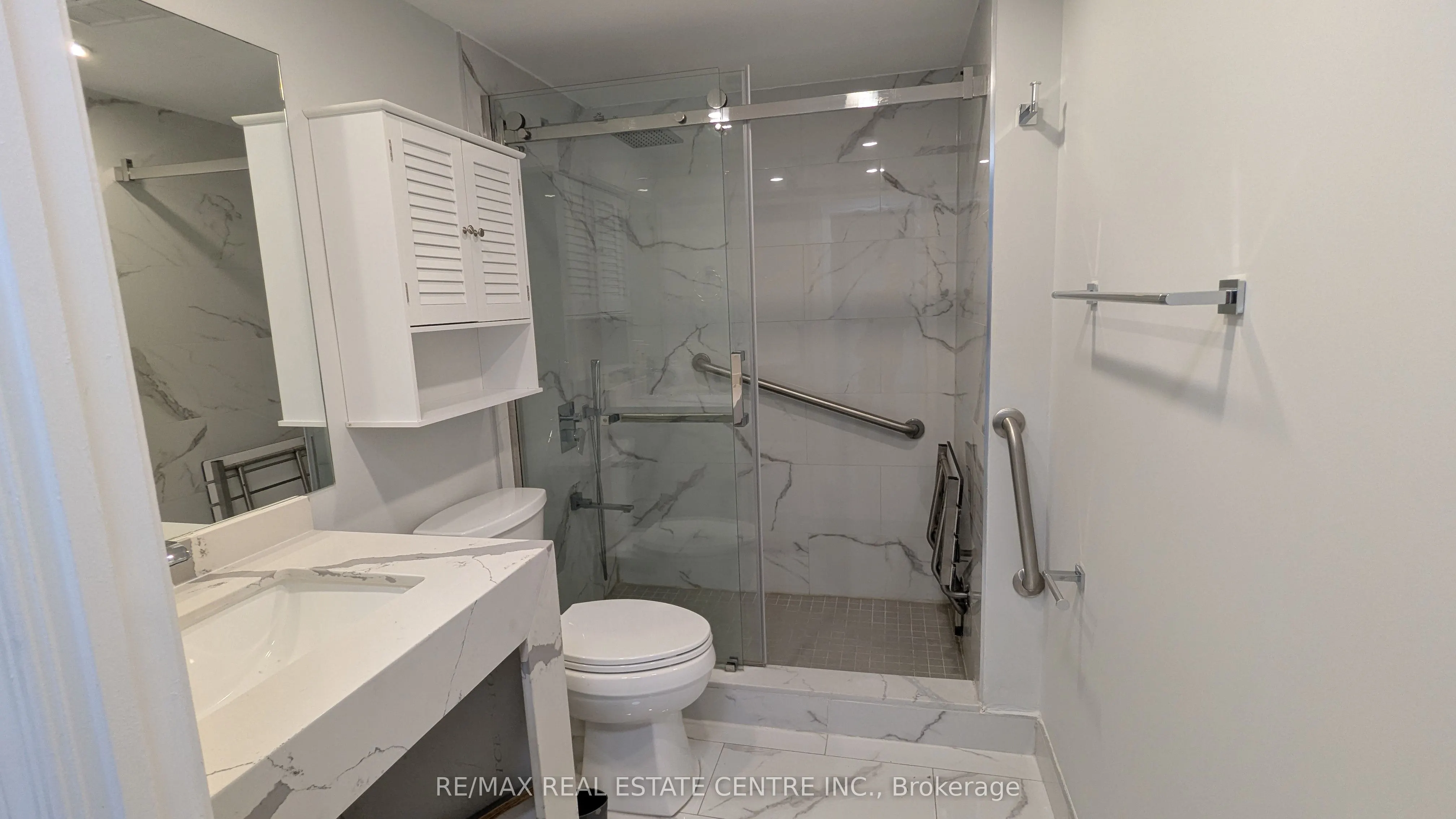 33 Elm Drive W, #1603
