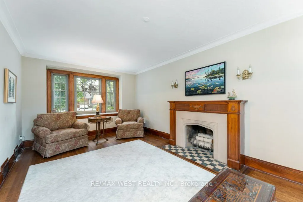 6 Kingsgrove Boulevard