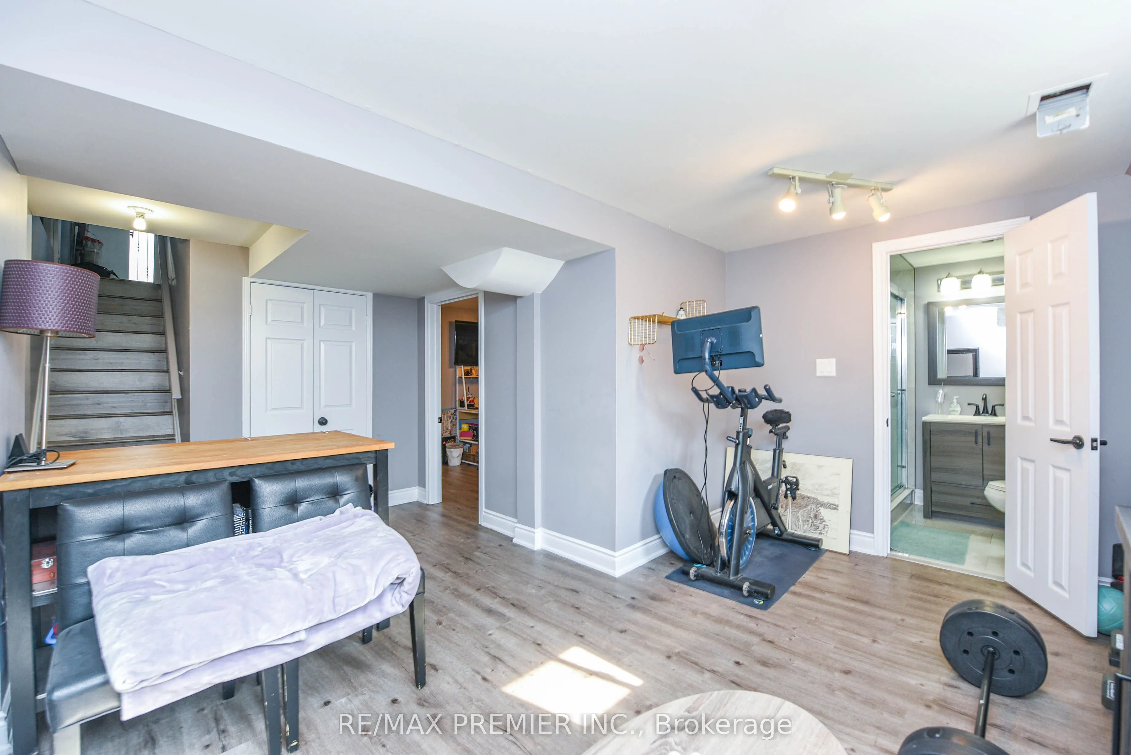 15D View Green Crescent