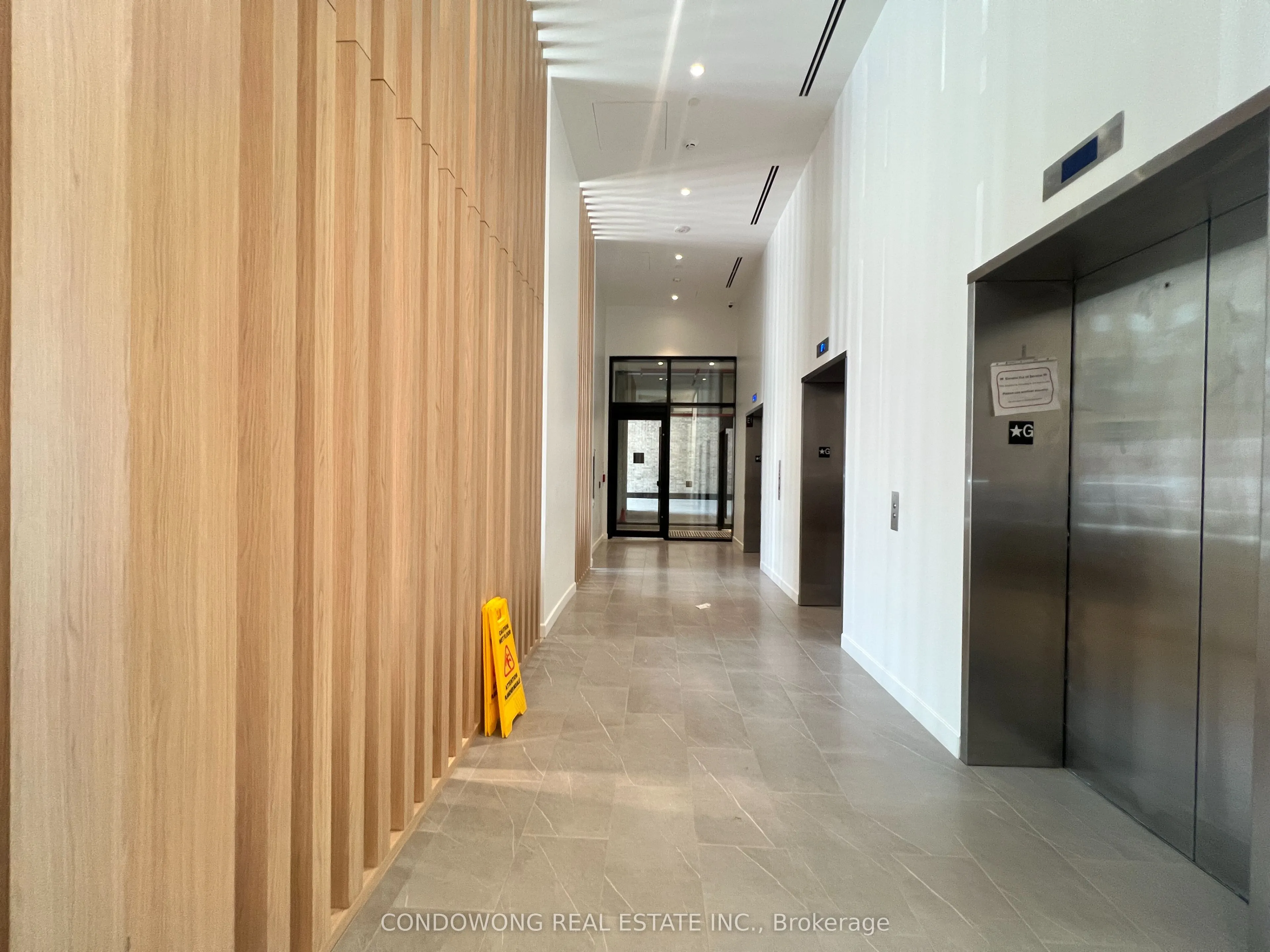 3009 Novar Road, #528