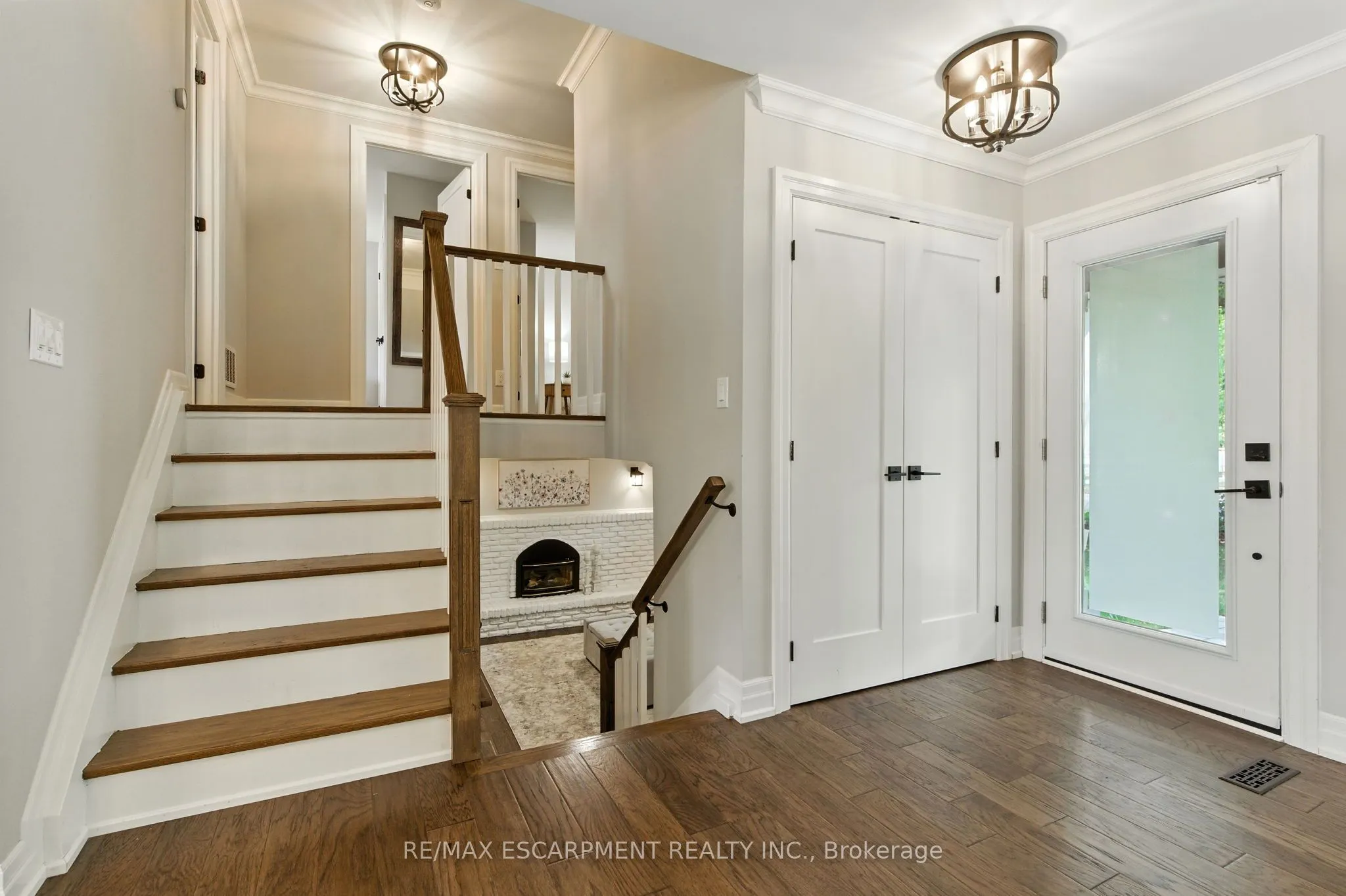 535 Vanguard Crescent