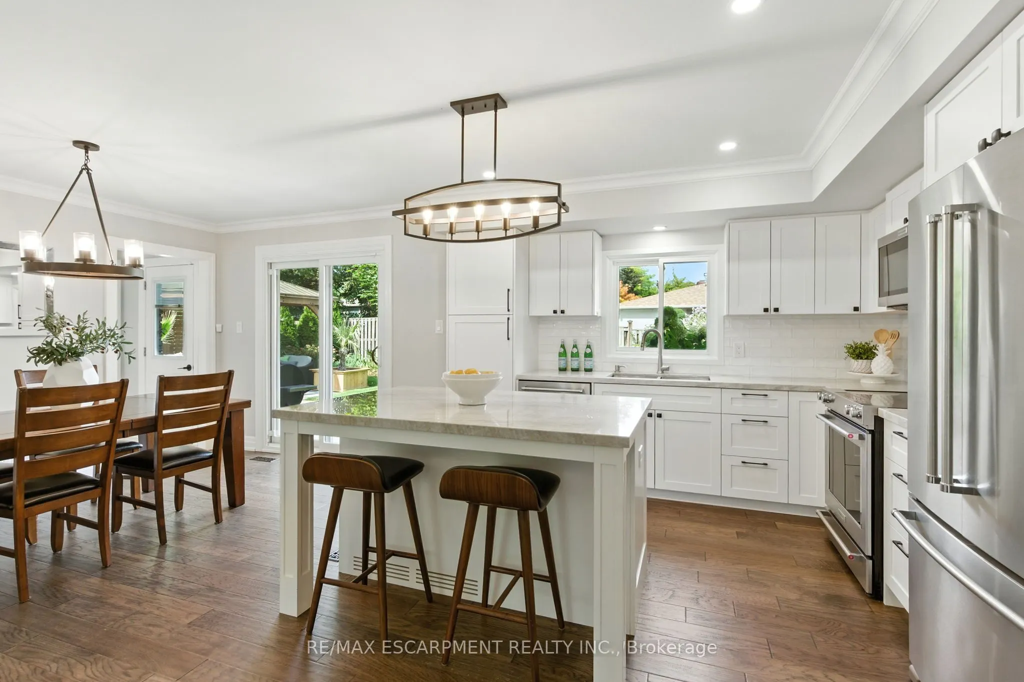 535 Vanguard Crescent