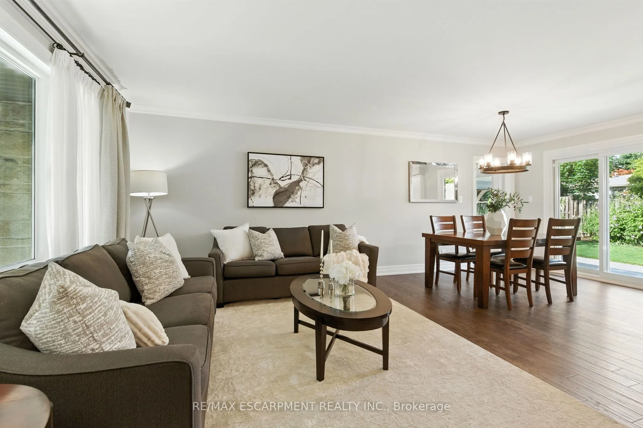 535 Vanguard Crescent