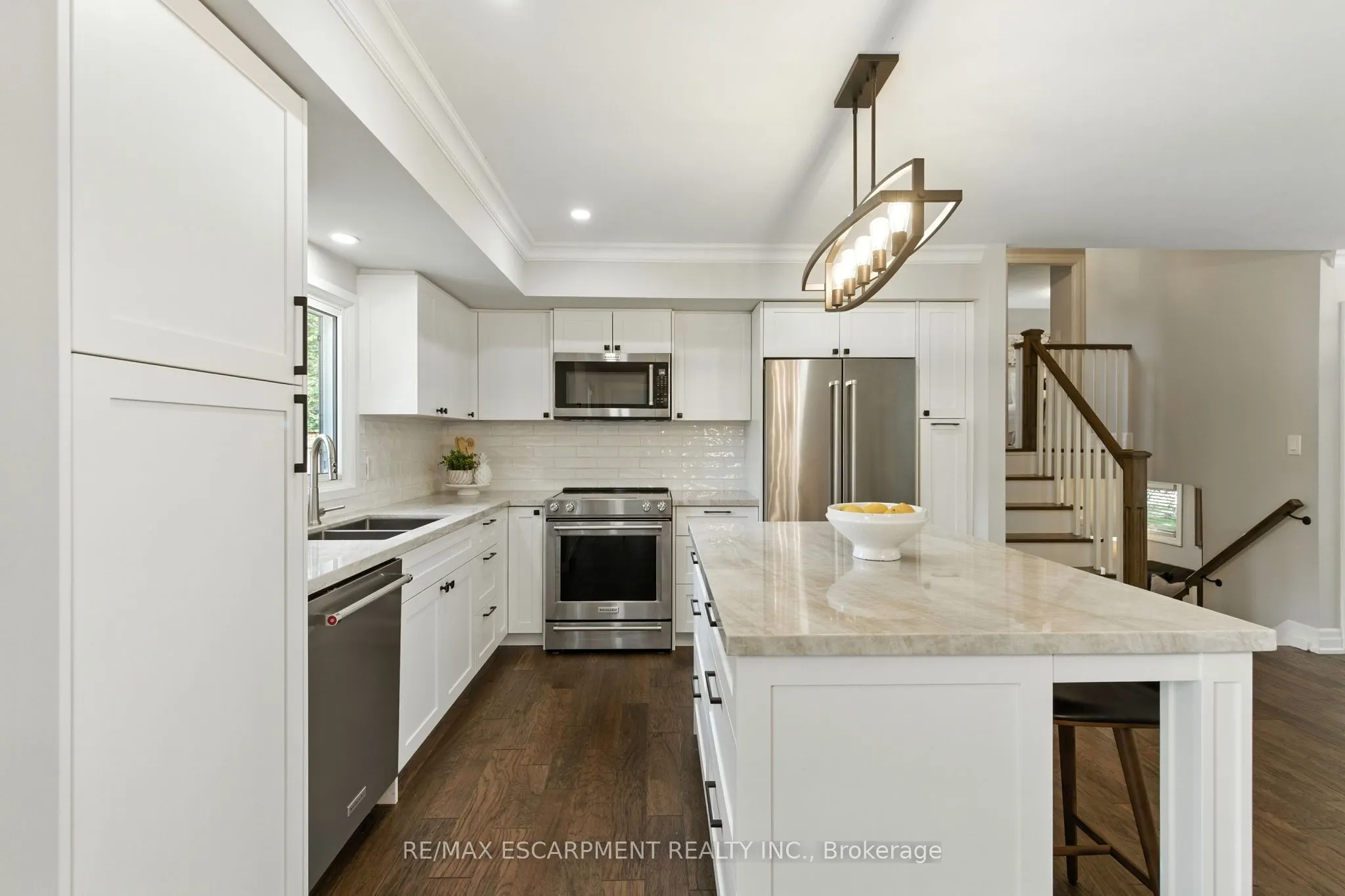 535 Vanguard Crescent