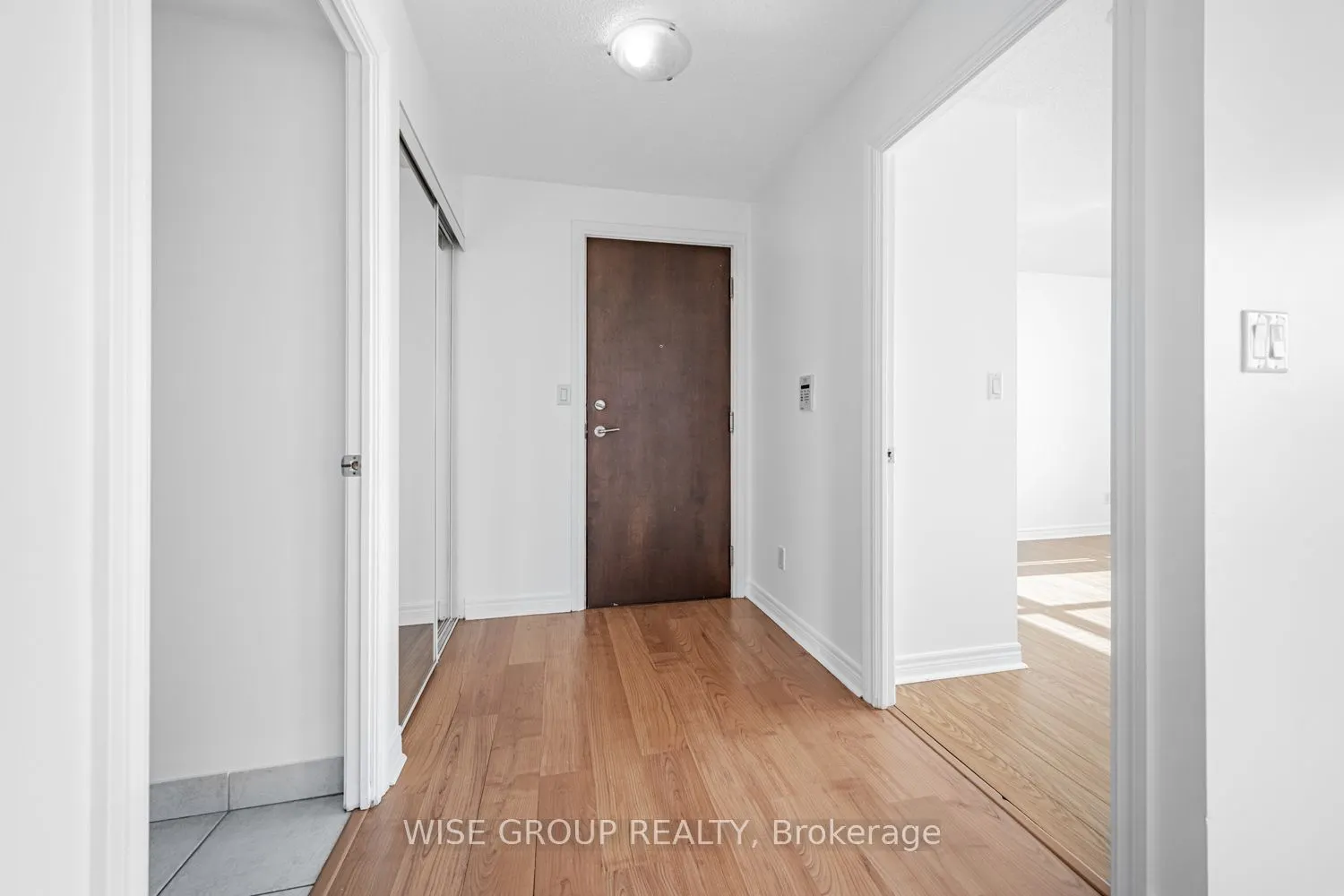 310 Burnhamthorpe Road W, #3012