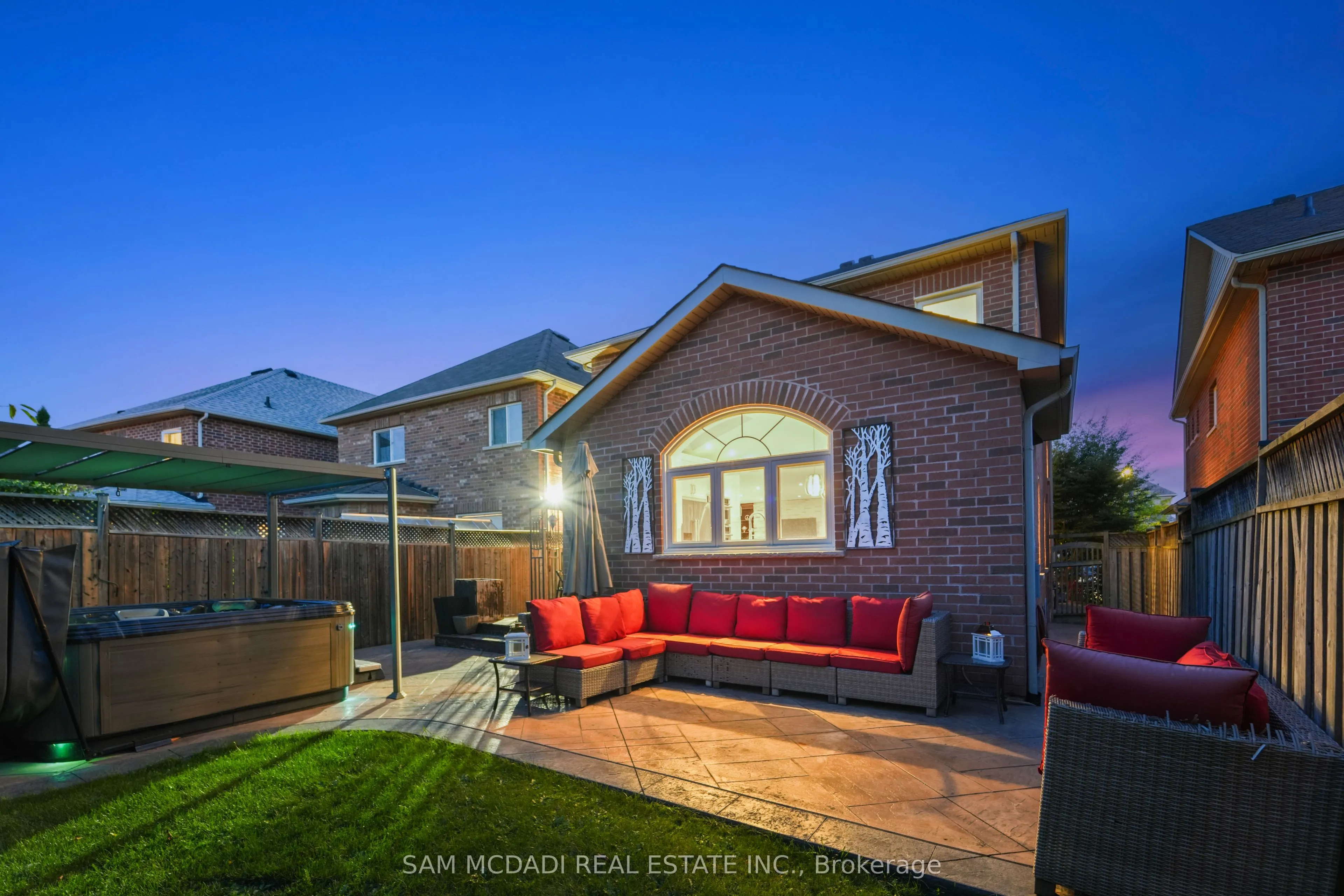 57 Milfoil Street