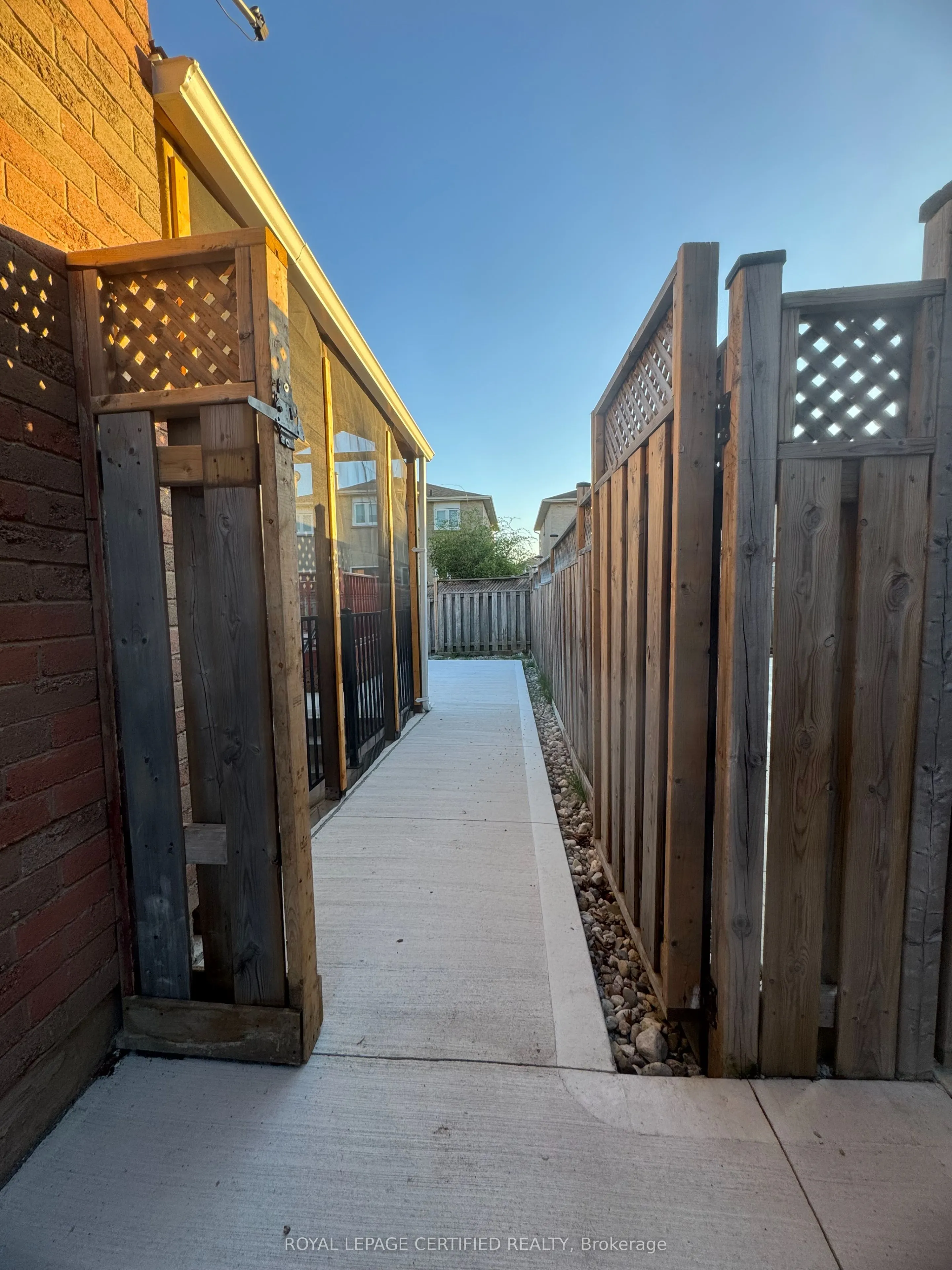 4468 Ashley Avenue, #Basement