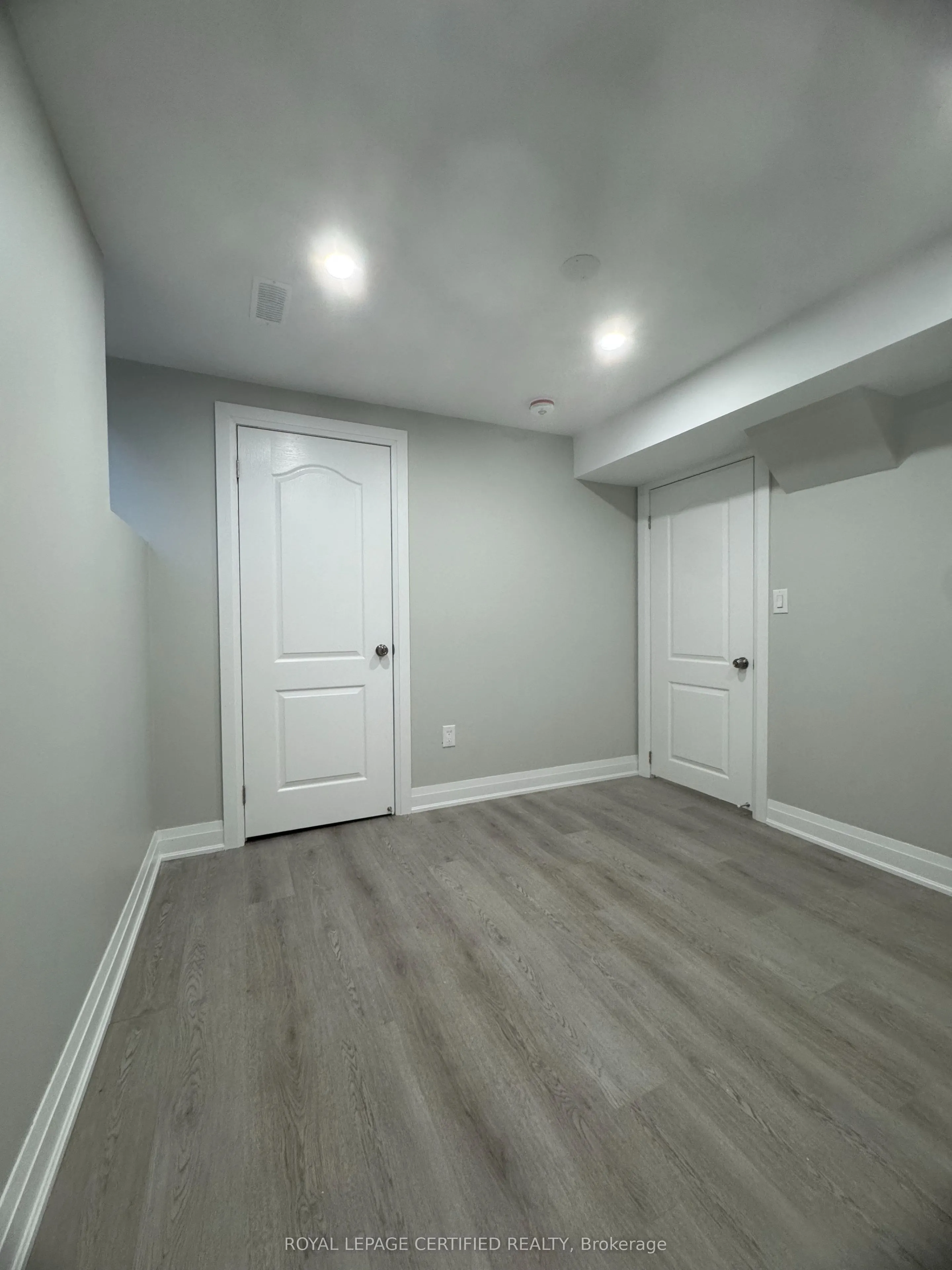 4468 Ashley Avenue, #Basement