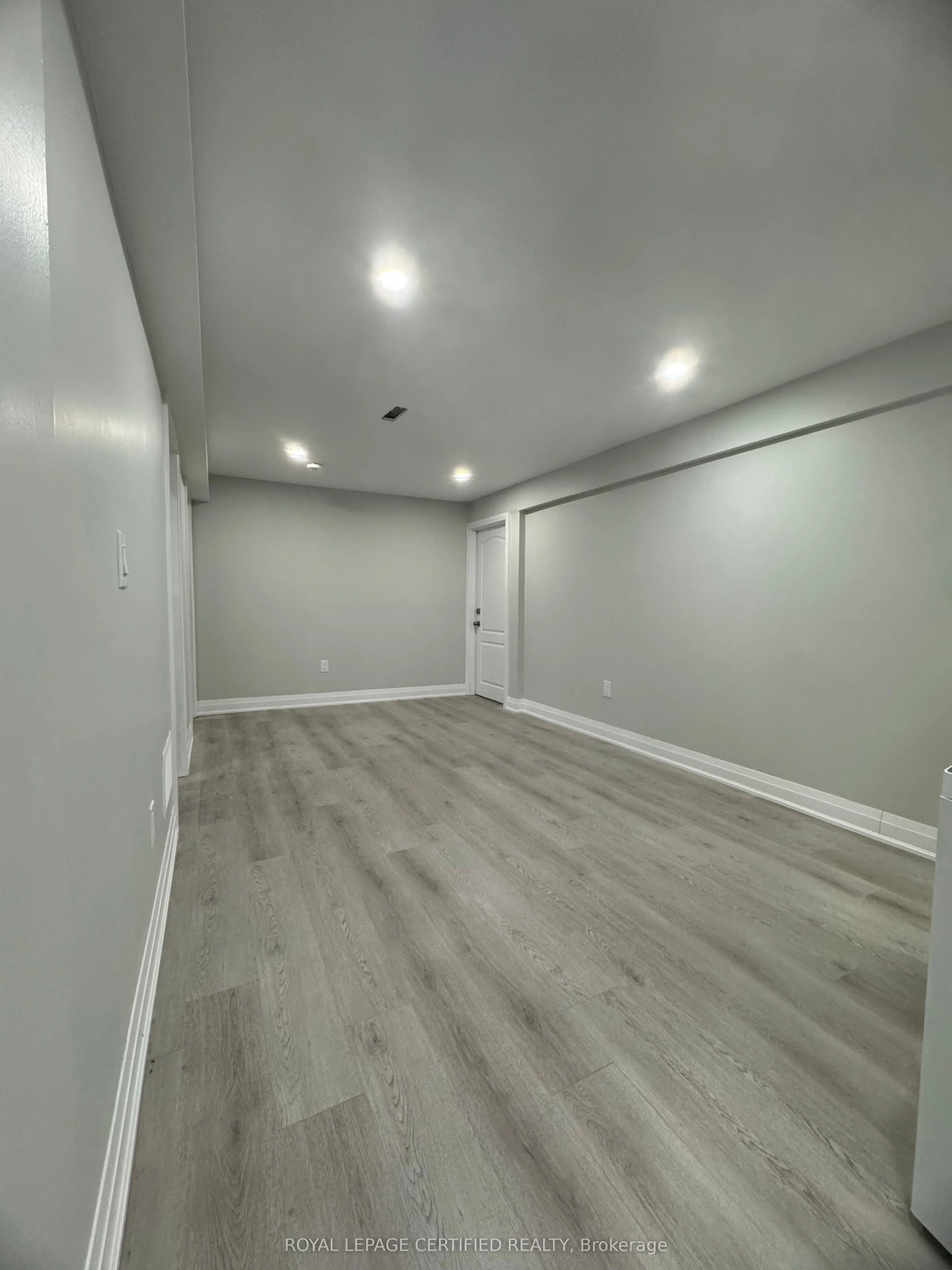 4468 Ashley Avenue, #Basement