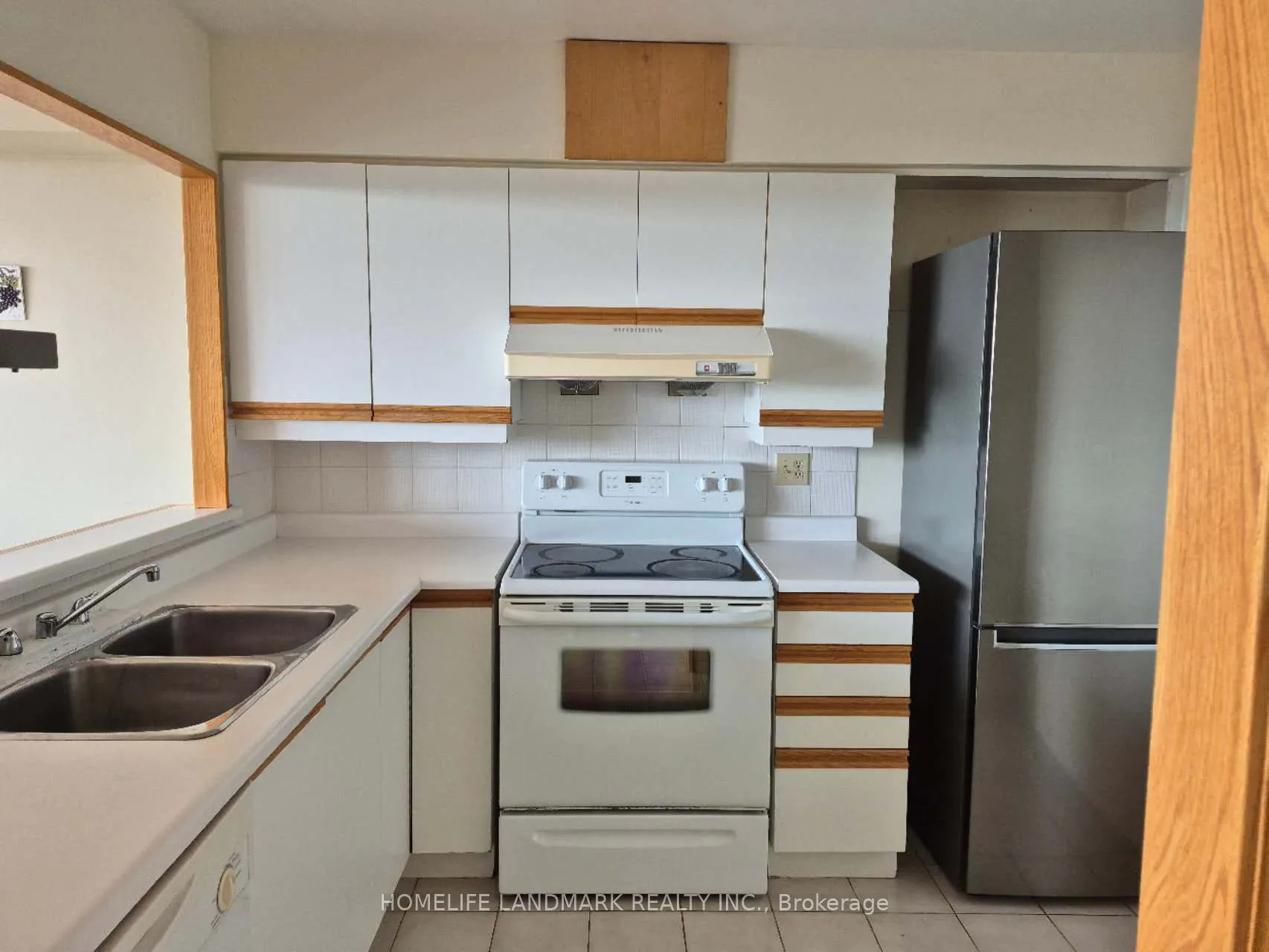 55 Elm Drive W, #1002