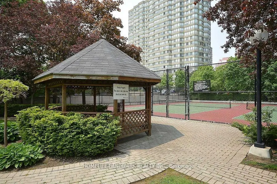 55 Elm Drive W, #1002