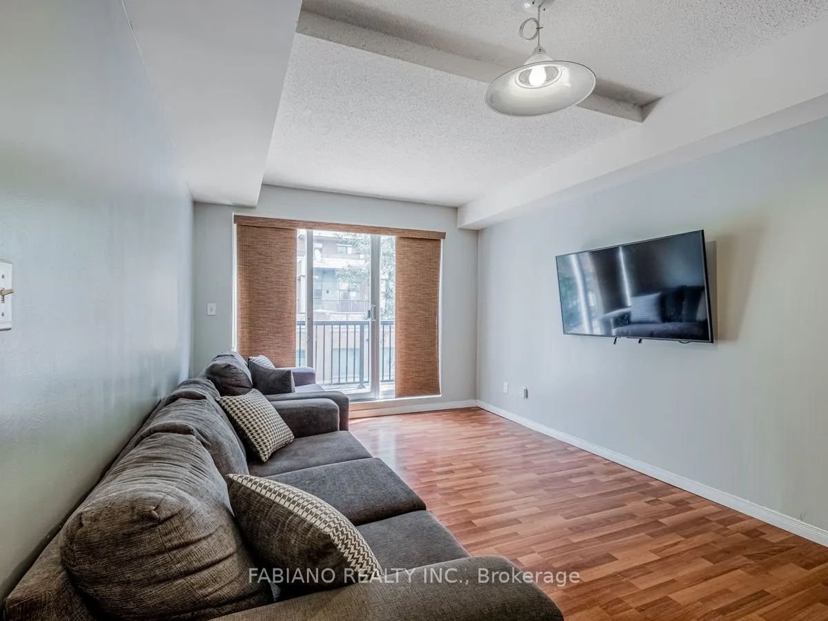 3049 Finch Avenue W, #2016