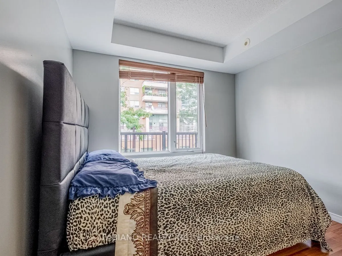 3049 Finch Avenue W, #2016