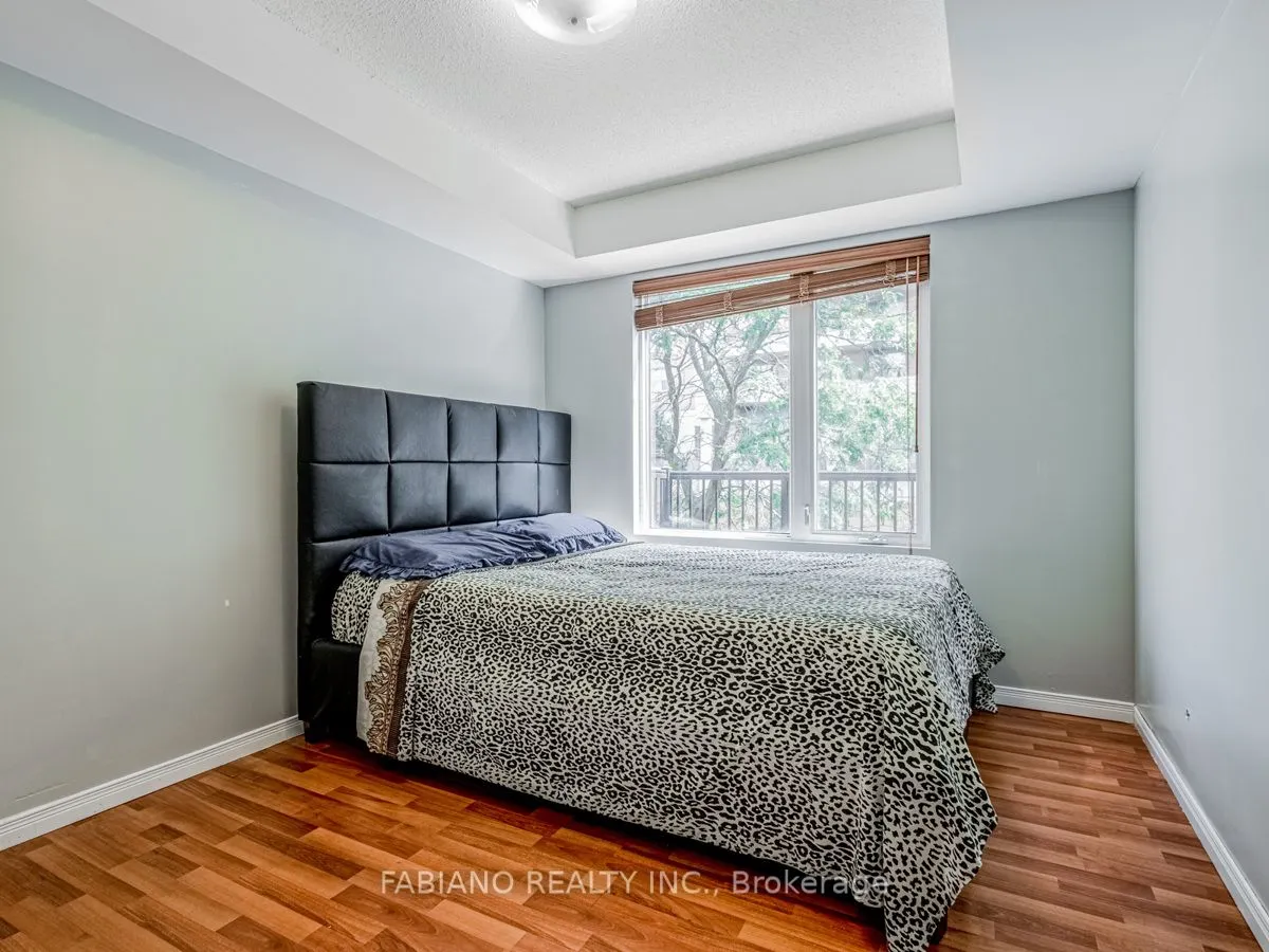 3049 Finch Avenue W, #2016