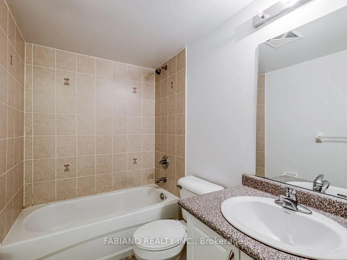 3049 Finch Avenue W, #2016