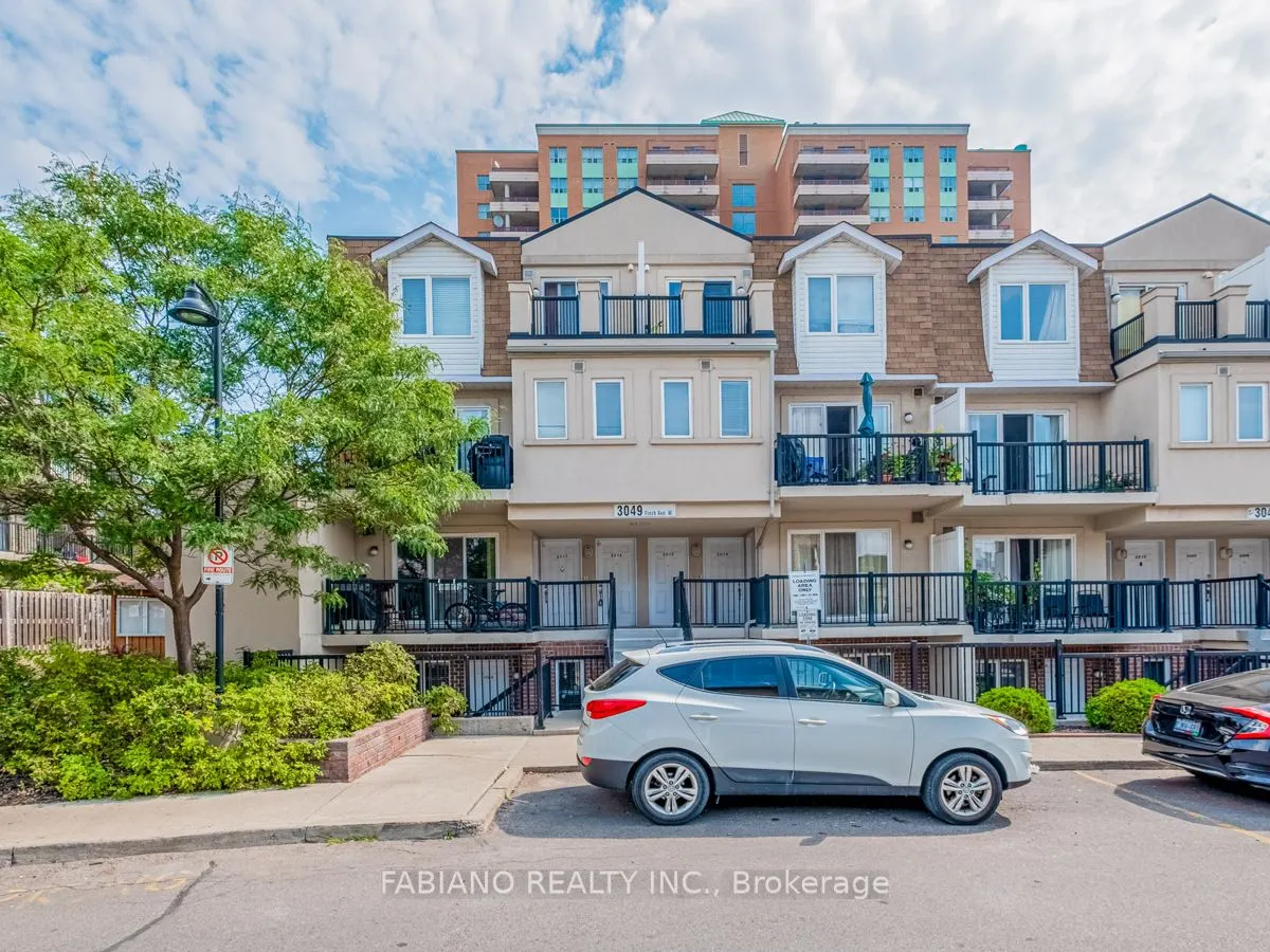 3049 Finch Avenue W, #2016