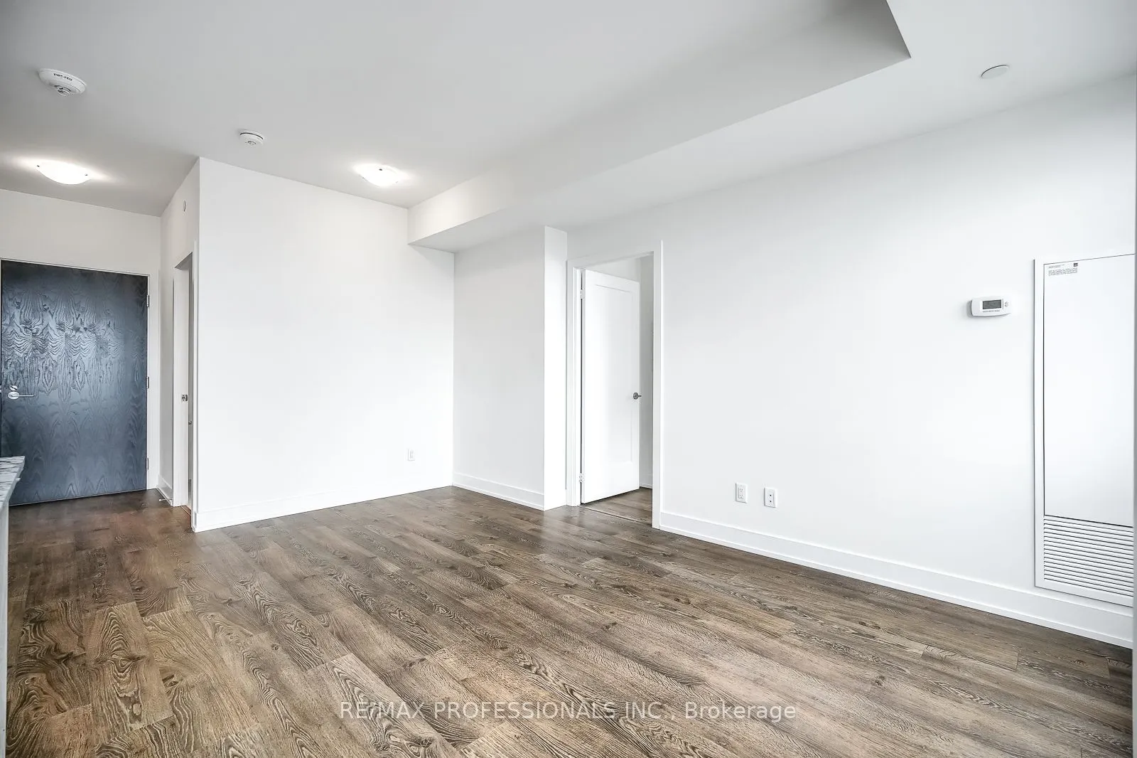 5 Mabelle Avenue, #4332