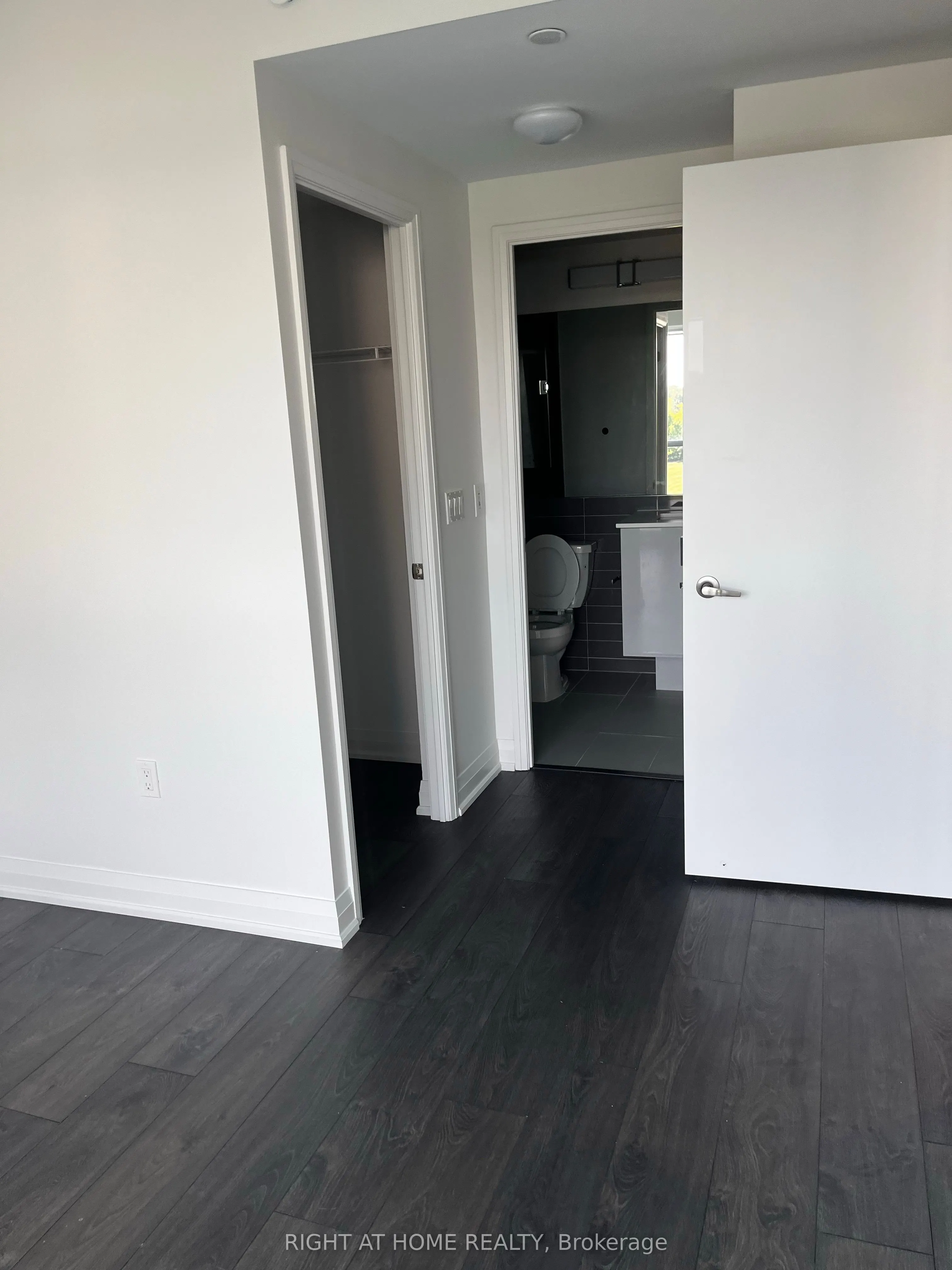 10 Gibbs Road, #415