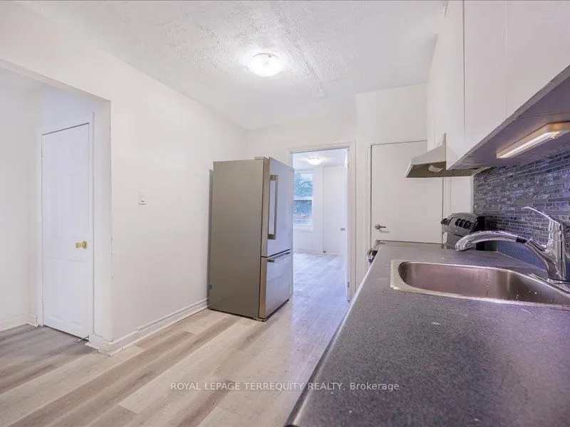 166 Main Street N, #1