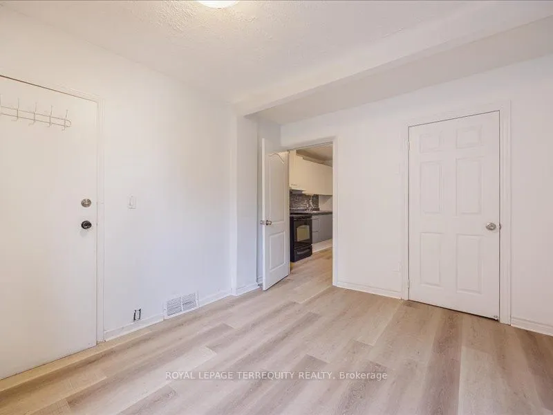166 Main Street N, #1