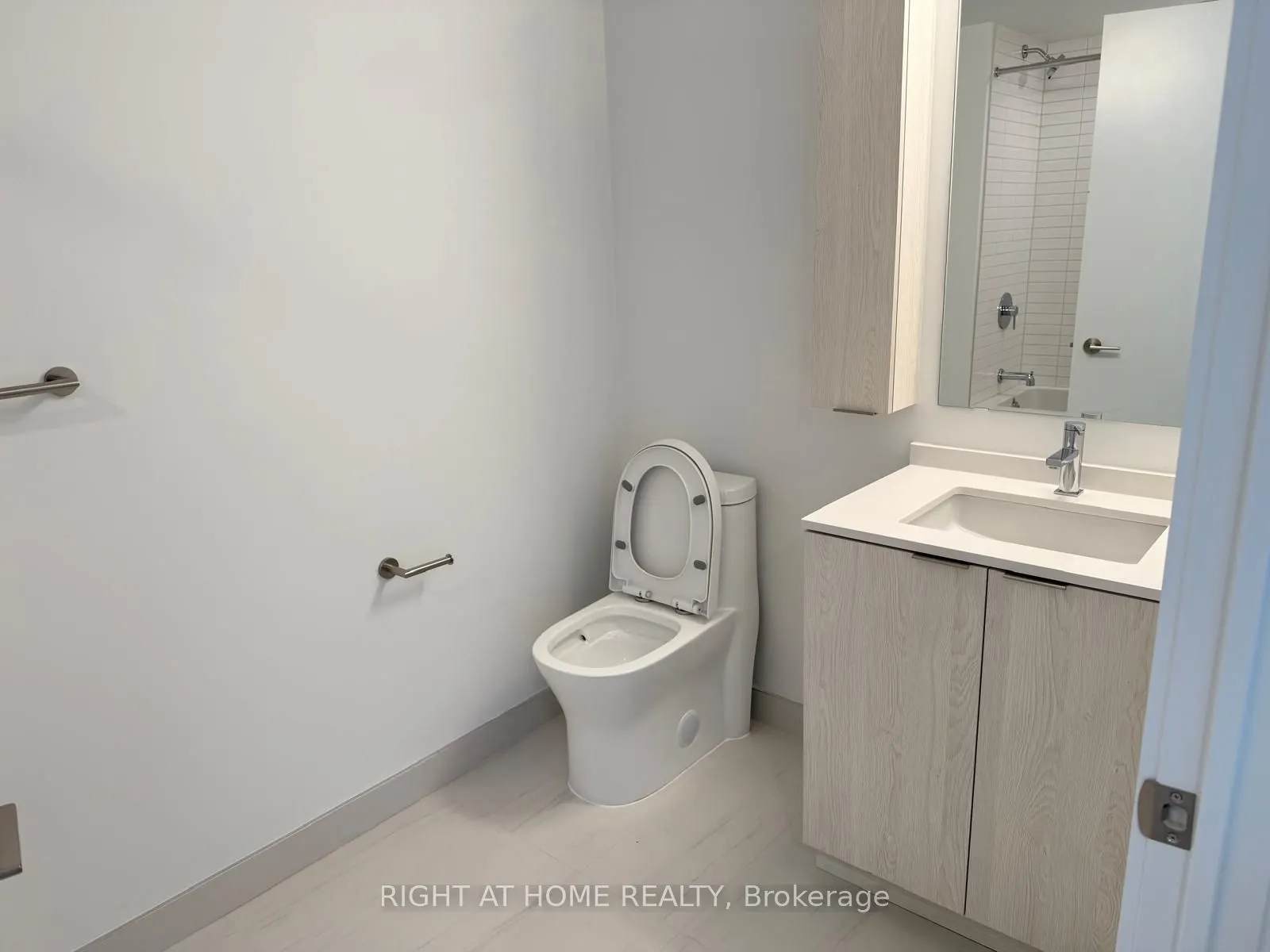 3009 Novar Road, #1112