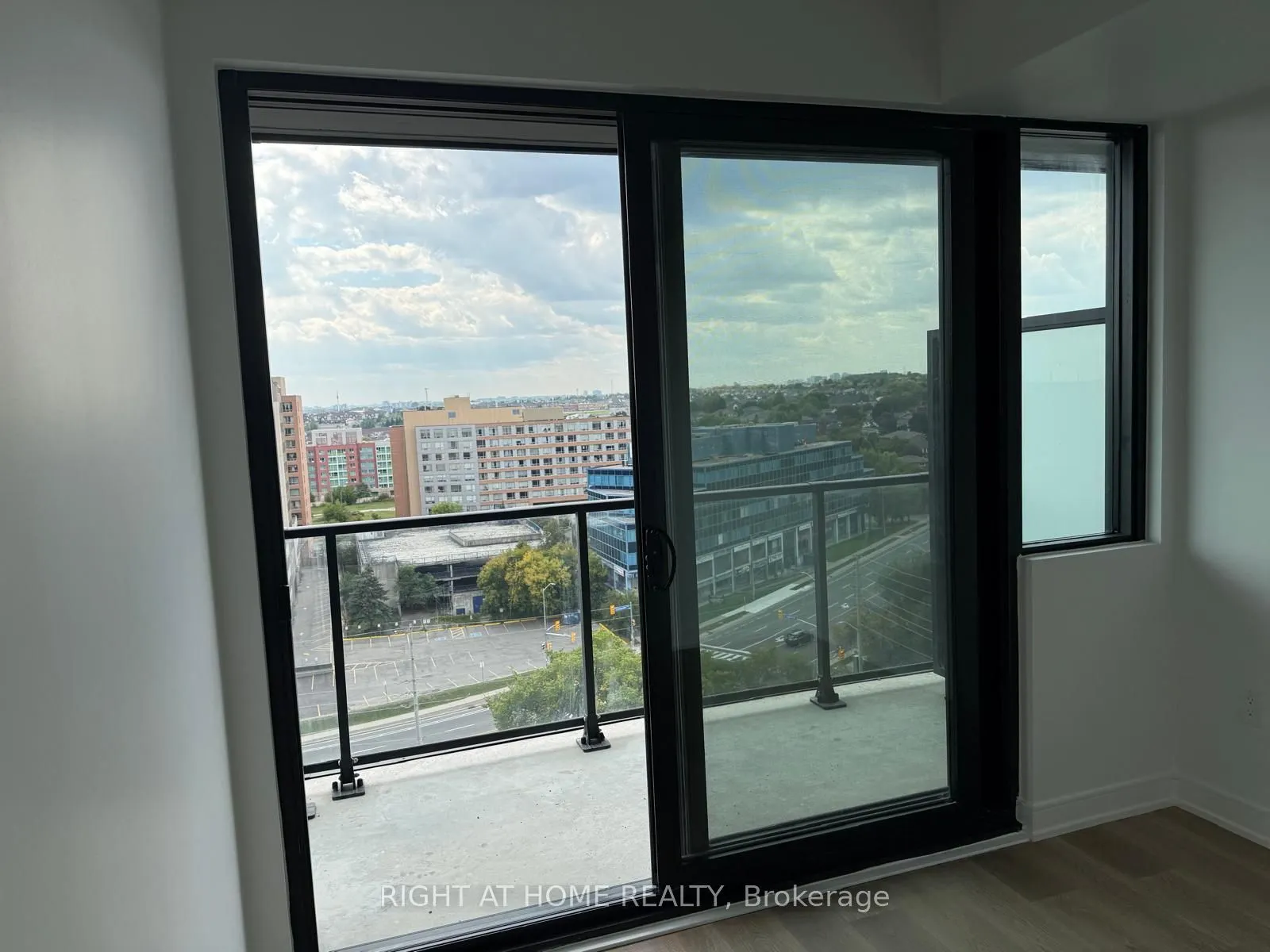 3009 Novar Road, #1112
