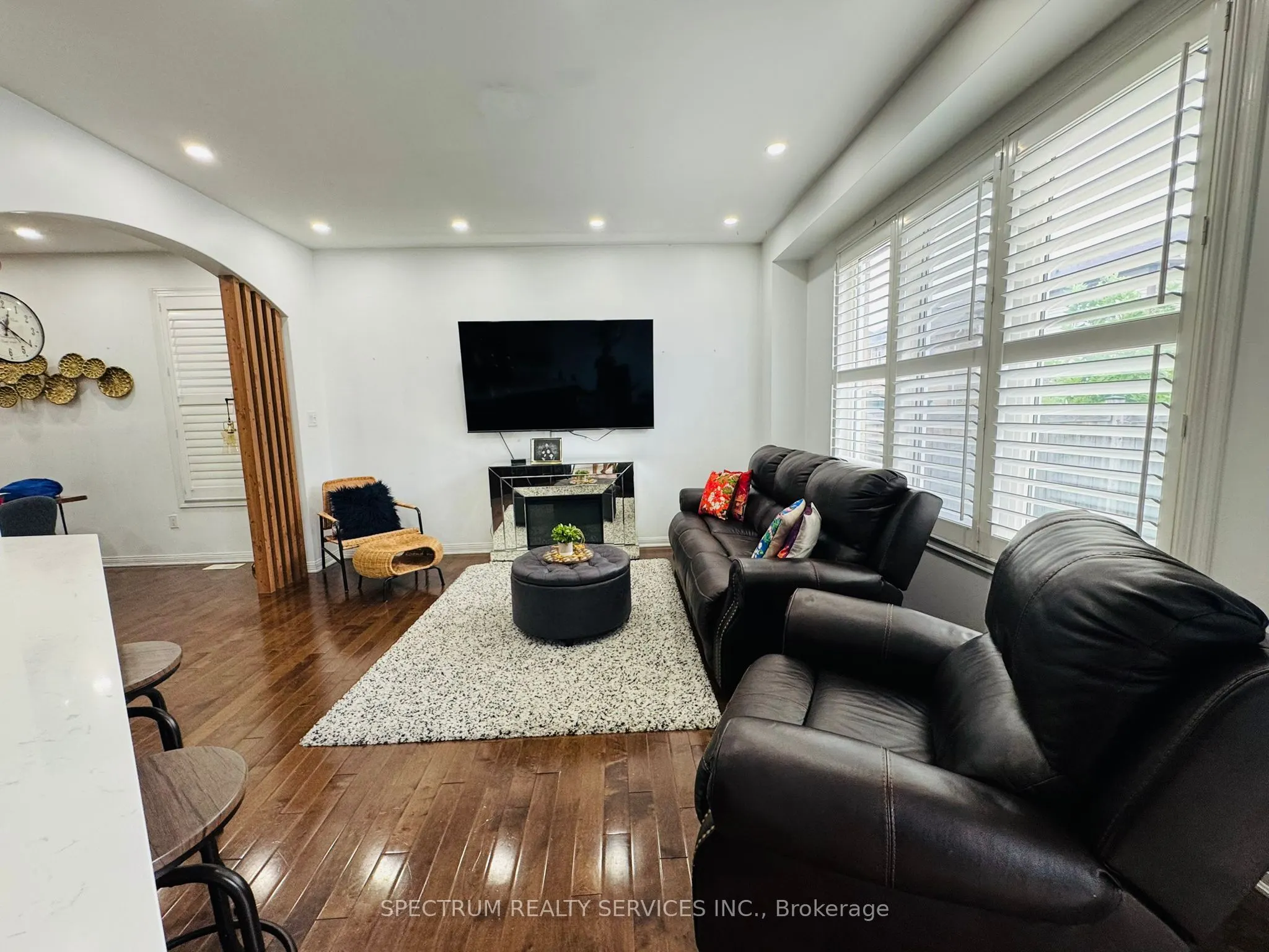 1135 Solomon Court
