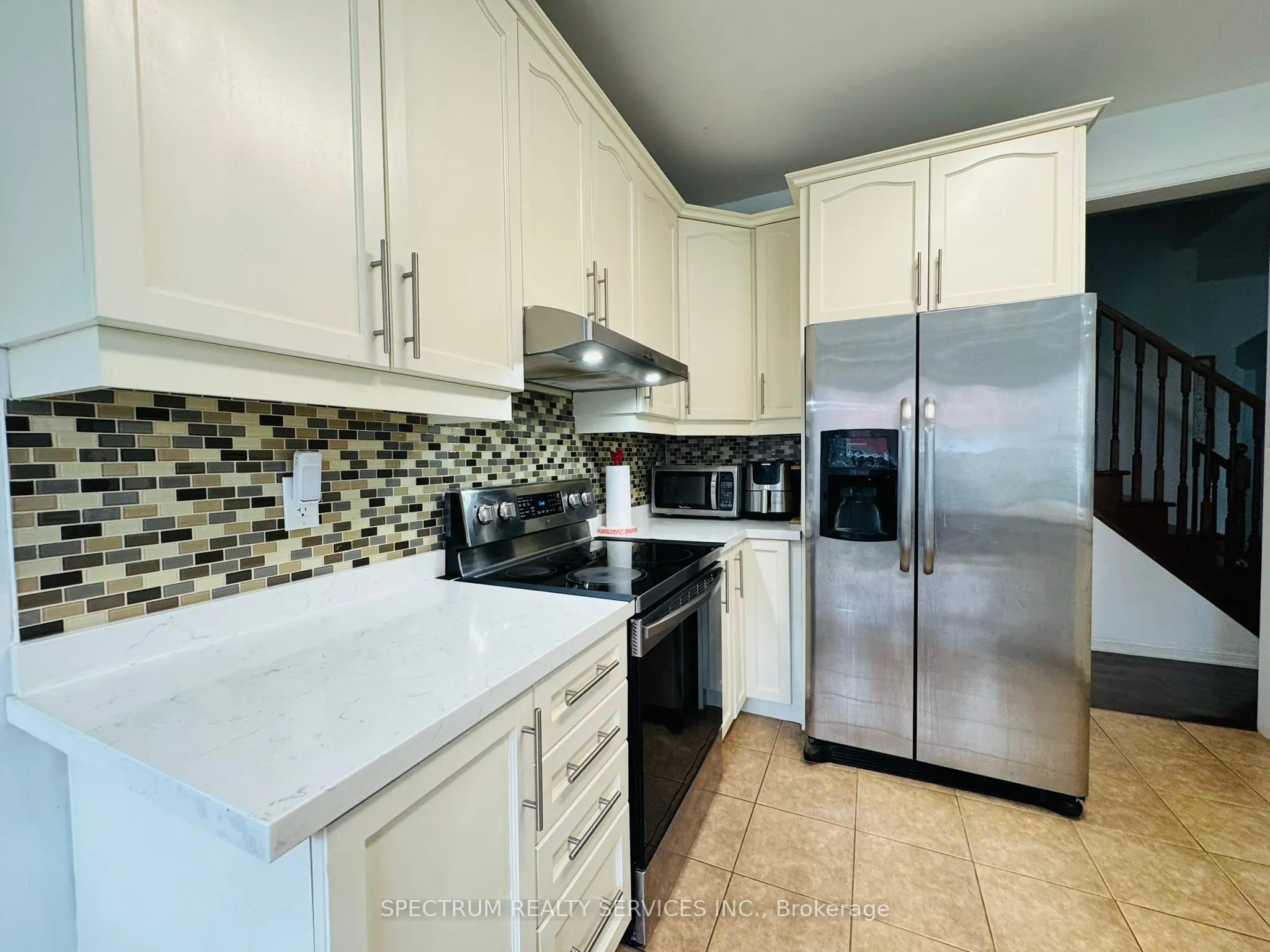 1135 Solomon Court